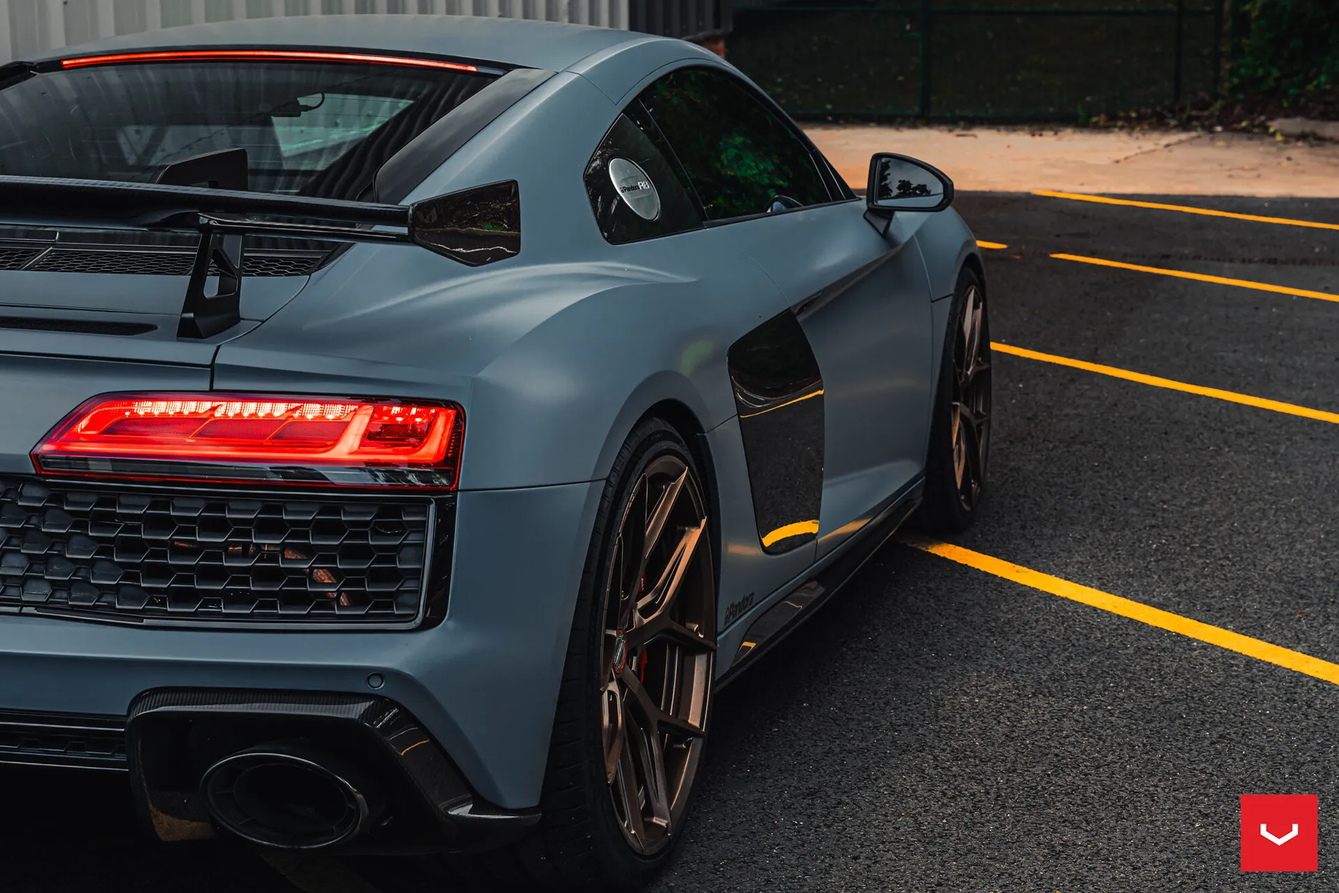Audi R8, 6