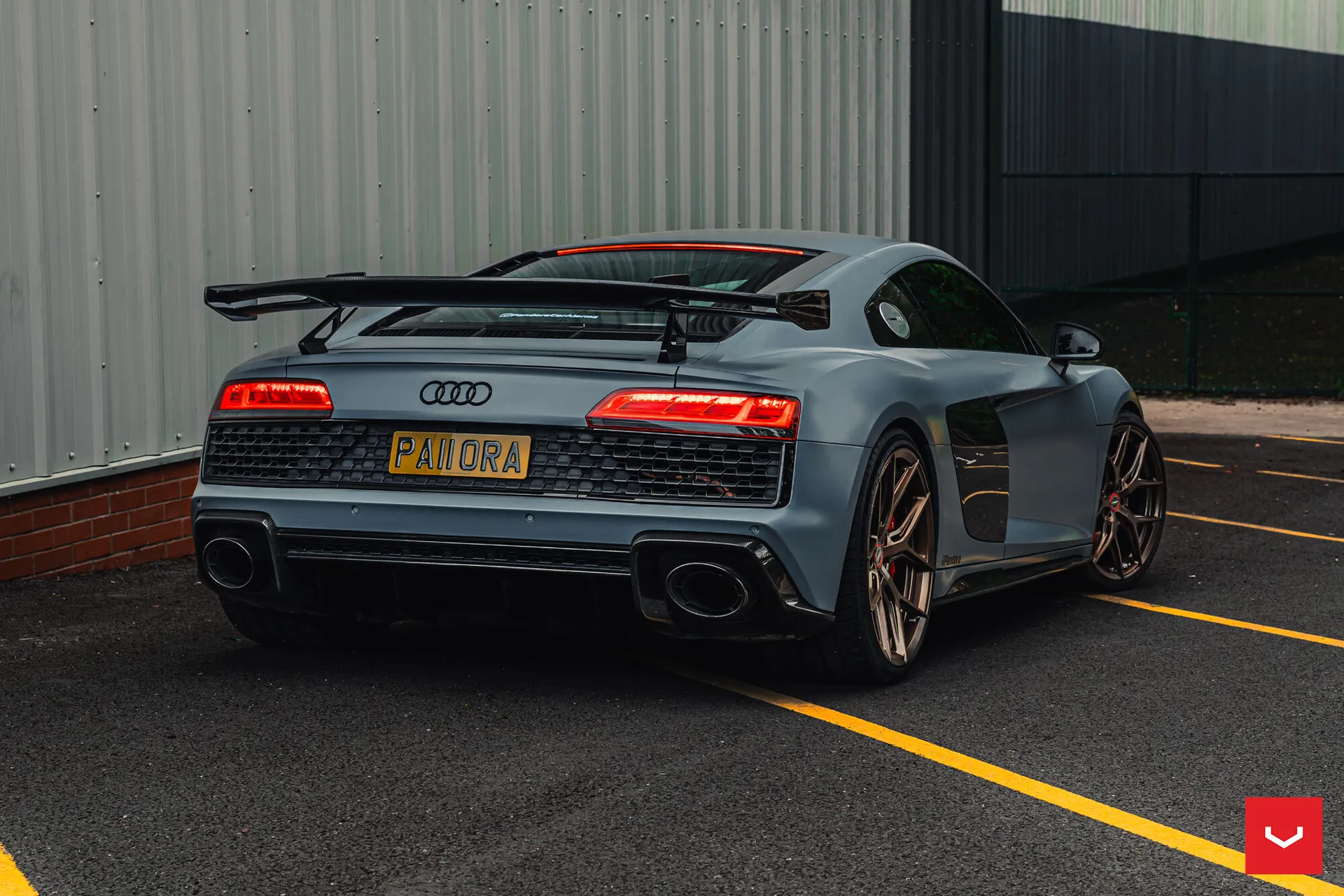 Audi R8, 3