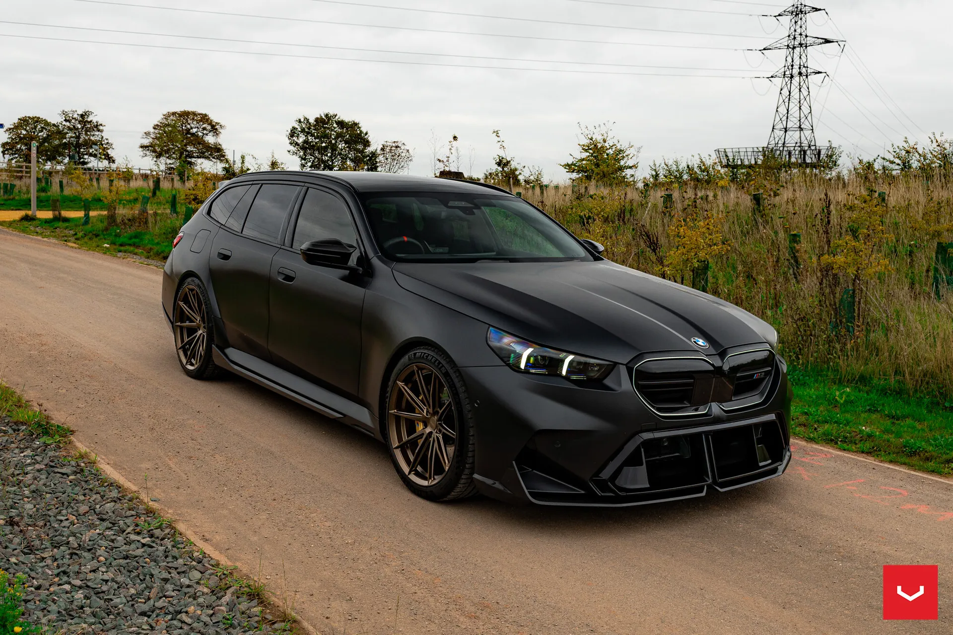 BMW 5 Series / M5, 22