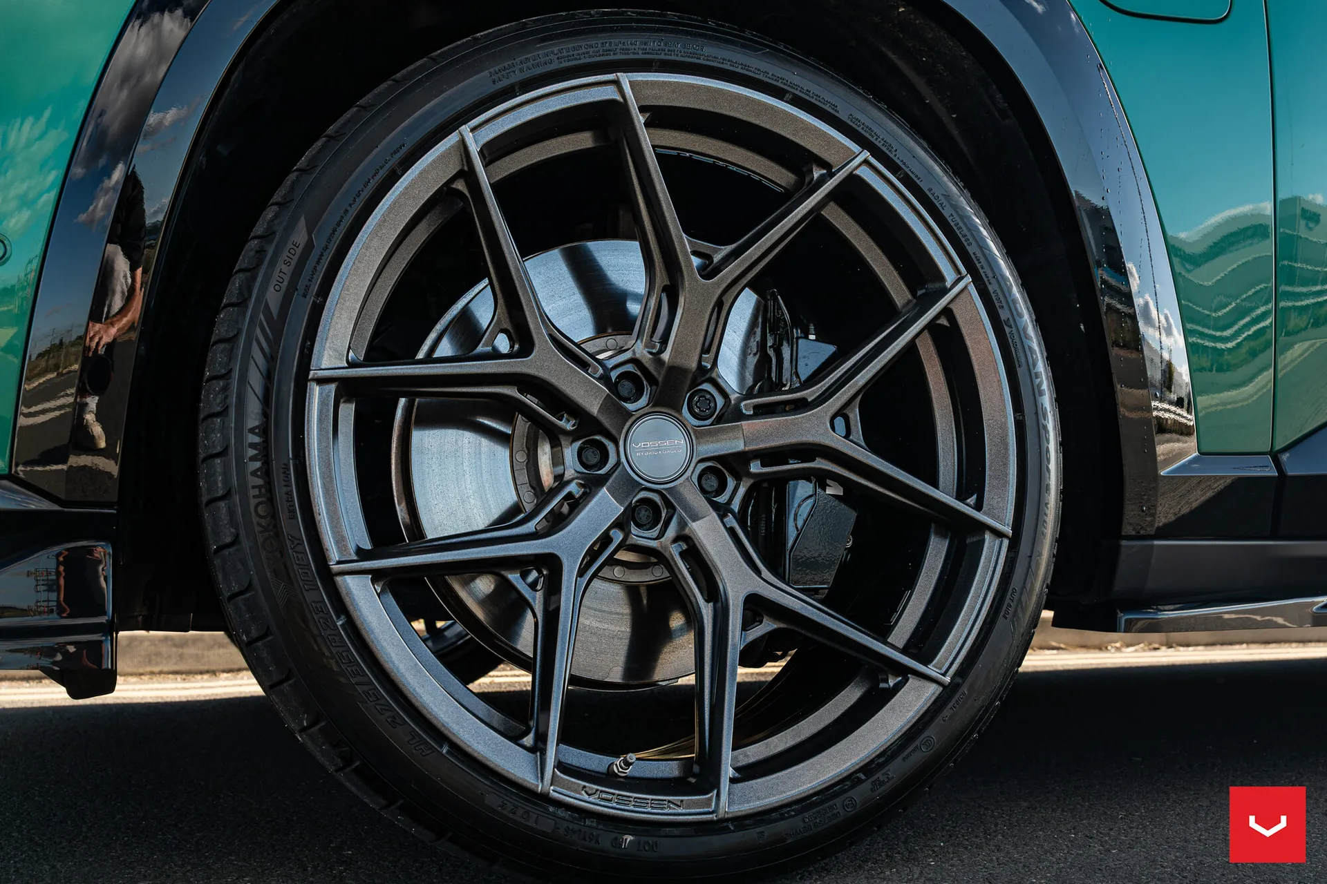 BMW XM, 14