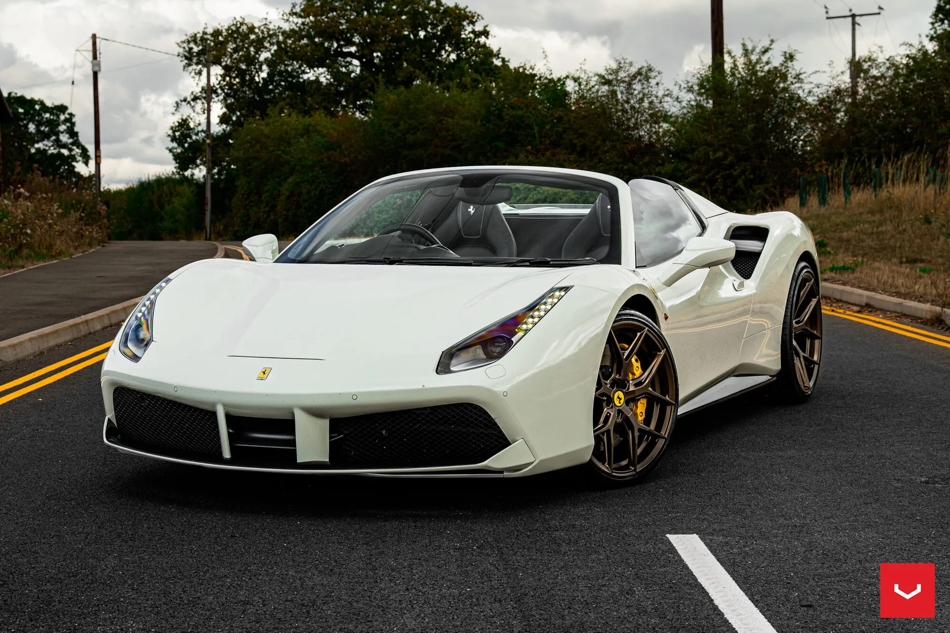 Ferrari 488, 10