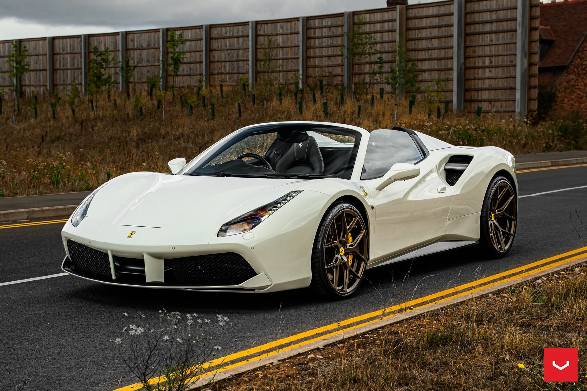 Ferrari 488, 8