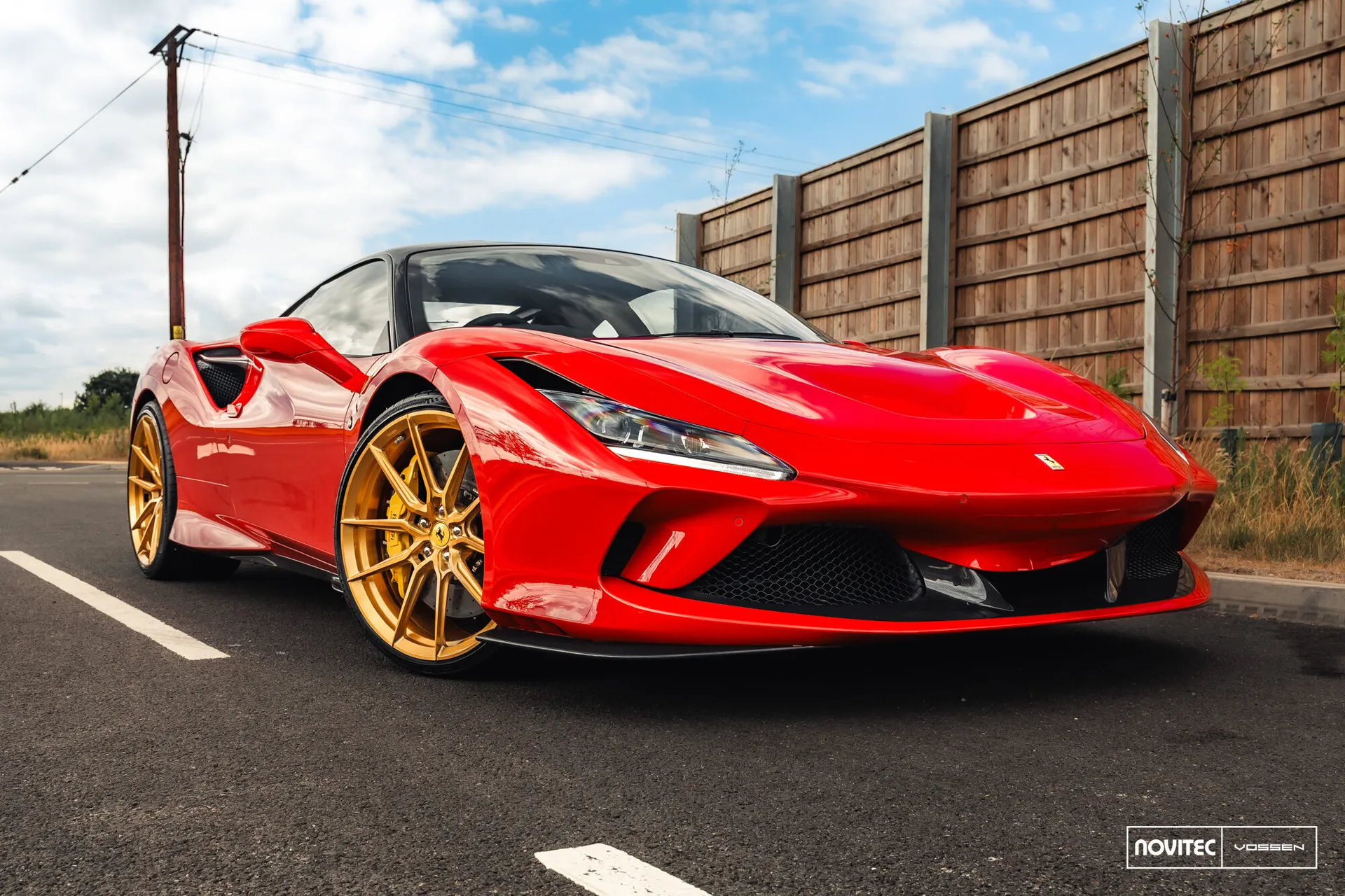 Ferrari F8, 8