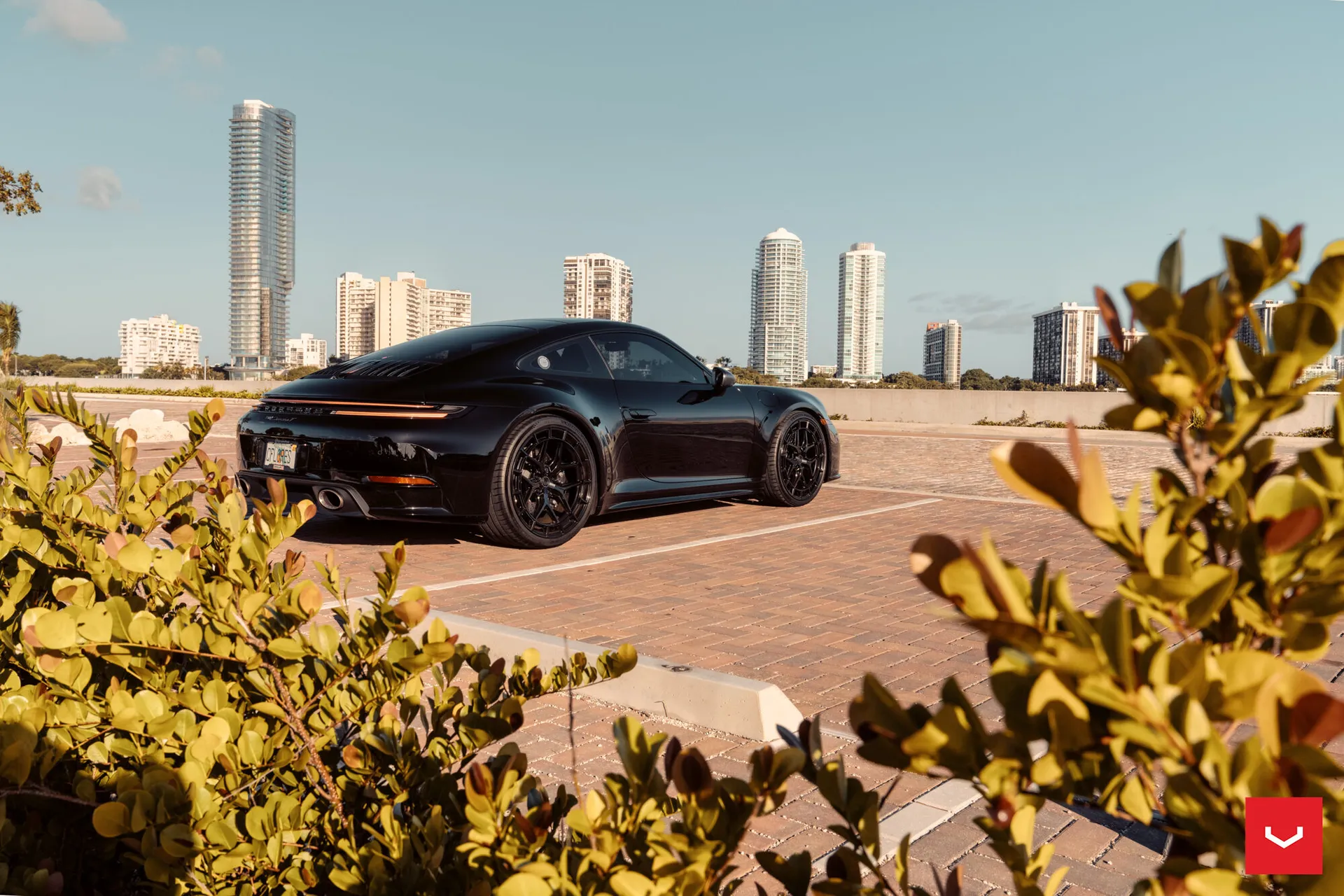 Porsche 992, 17