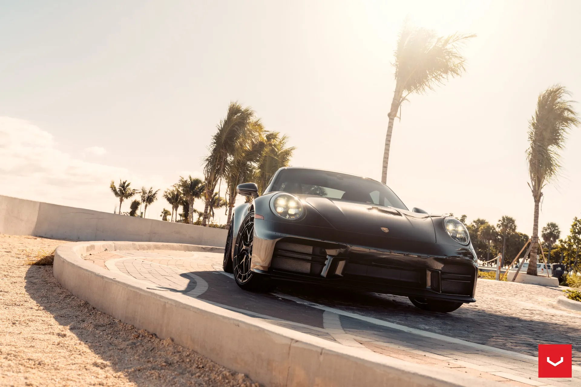 Porsche 992, 7