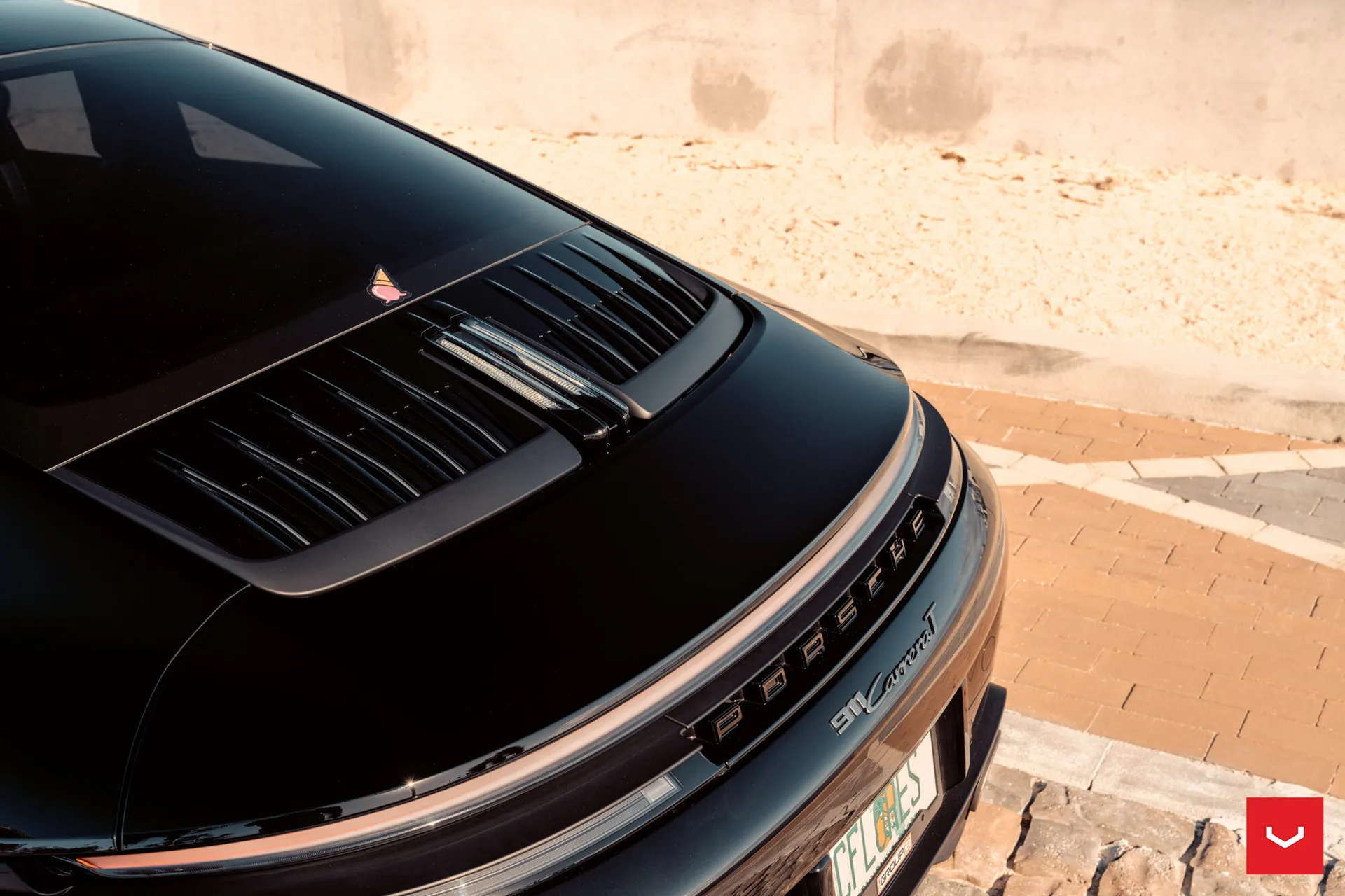 Porsche 992, 6