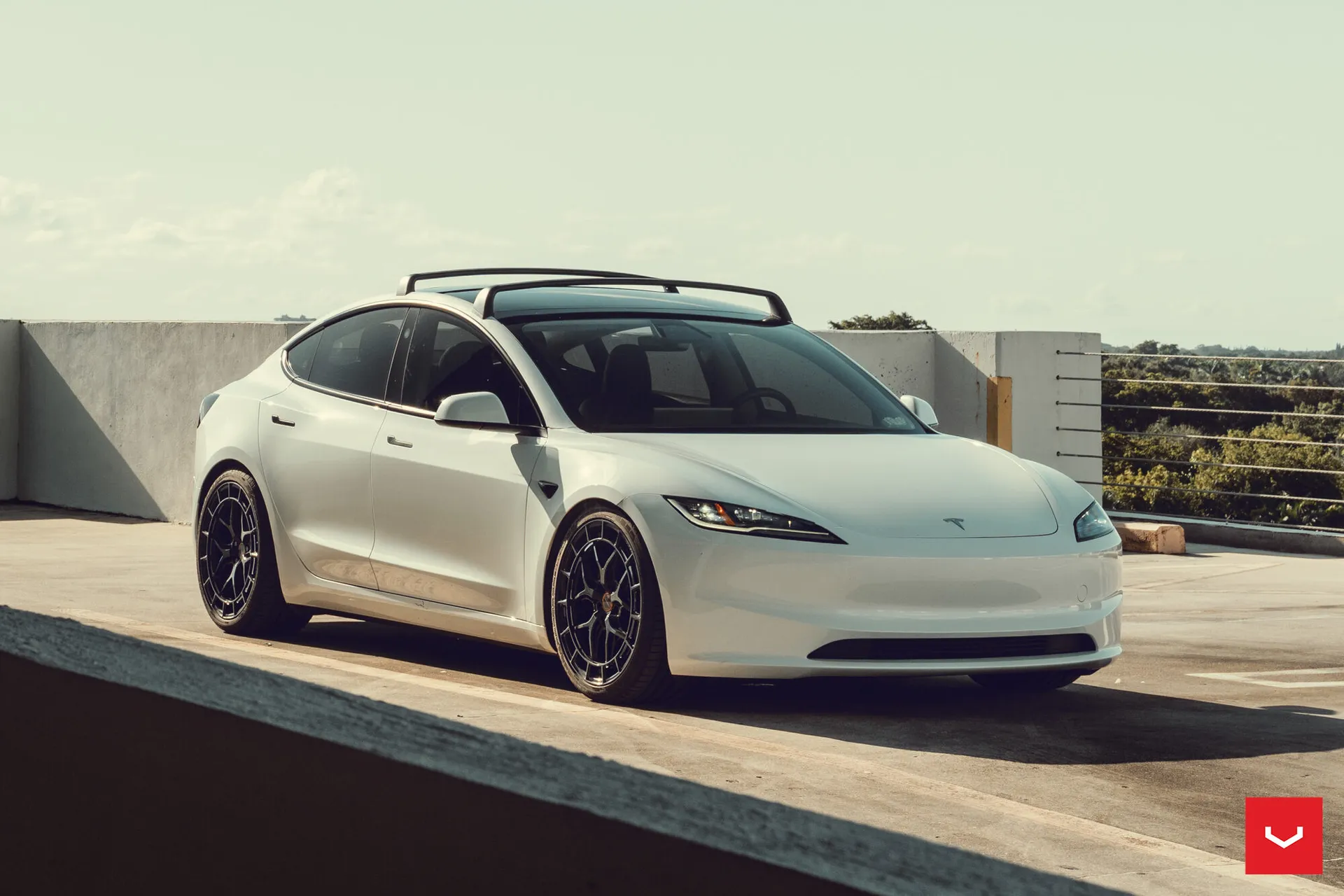 Tesla Model 3, 1
