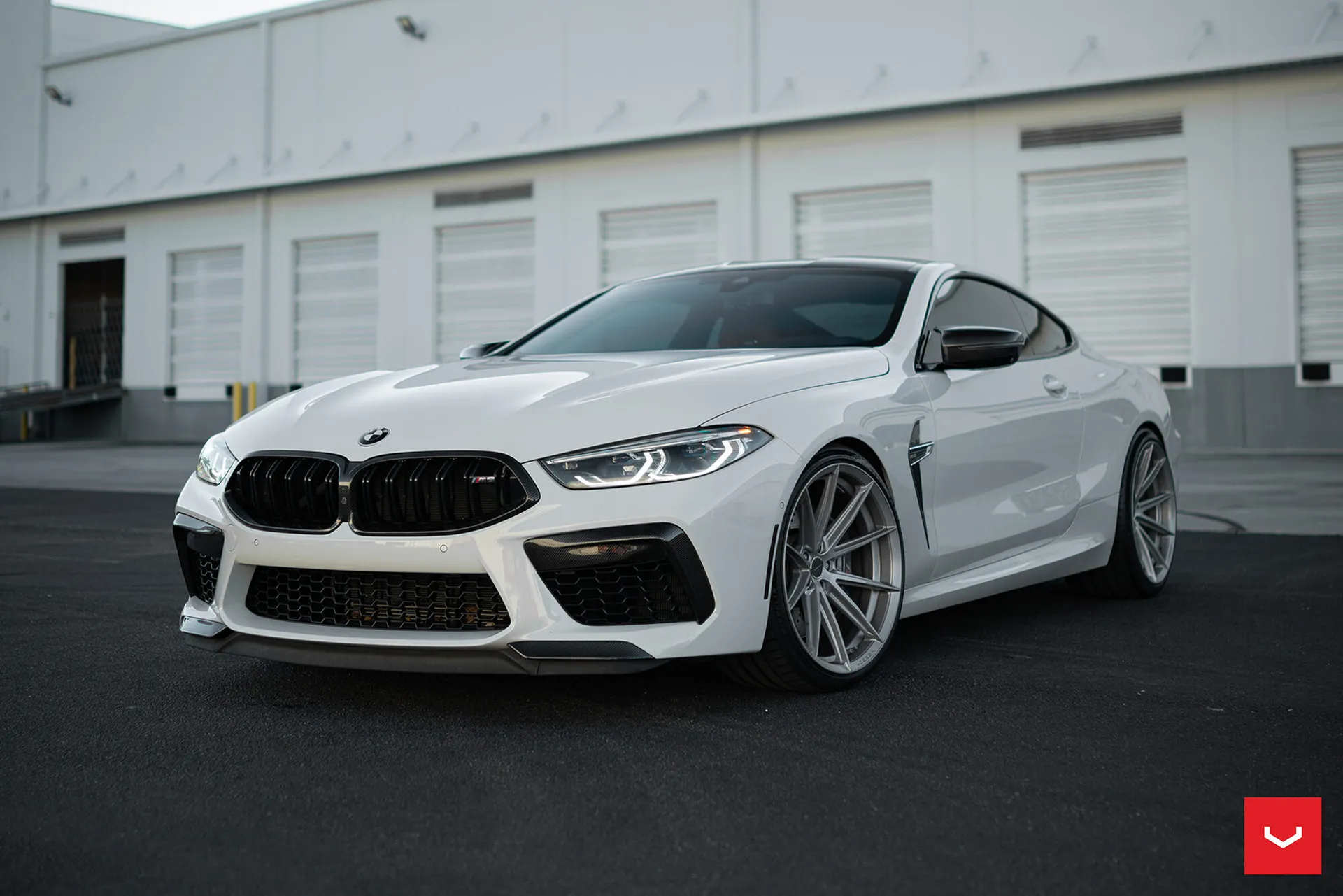 BMW 8 Series / M8, 1