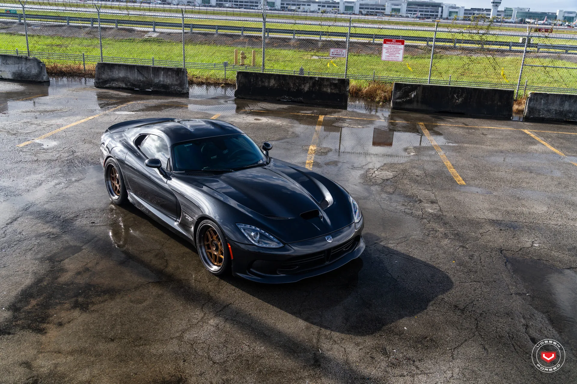 Dodge Viper, 1