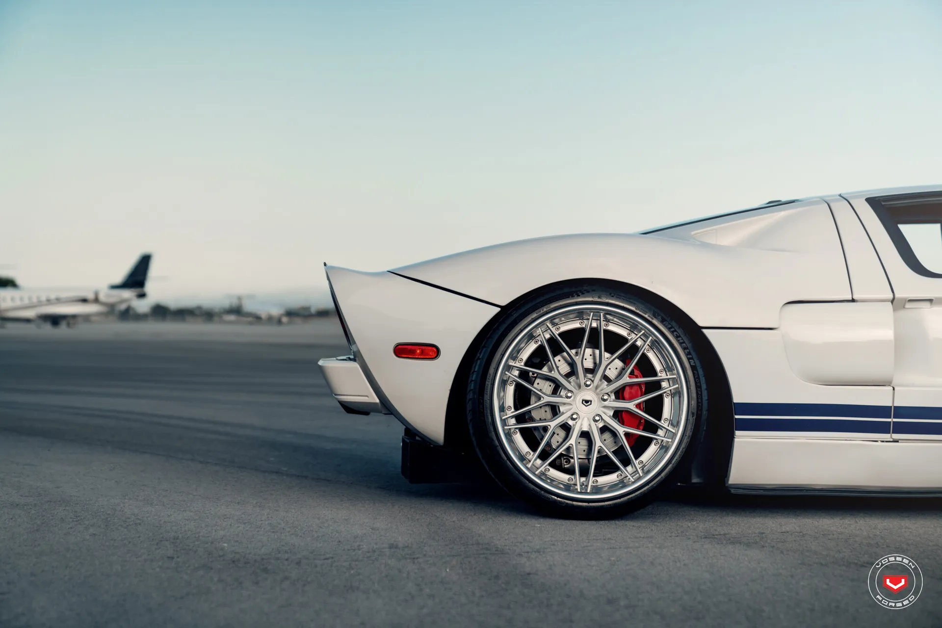 Ford GT, 23