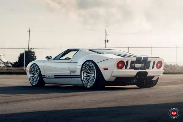 Ford GT