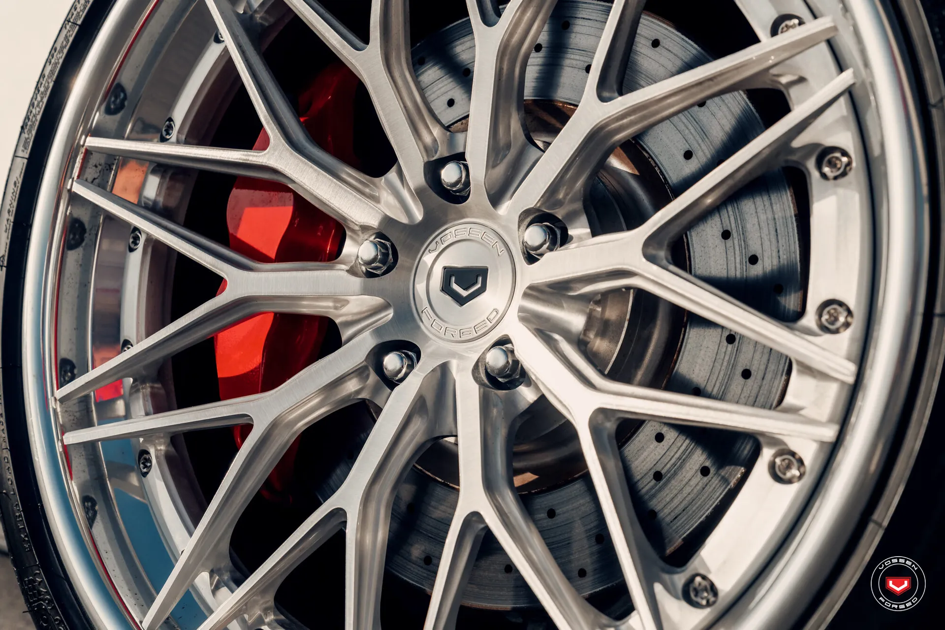 Ford GT, 17