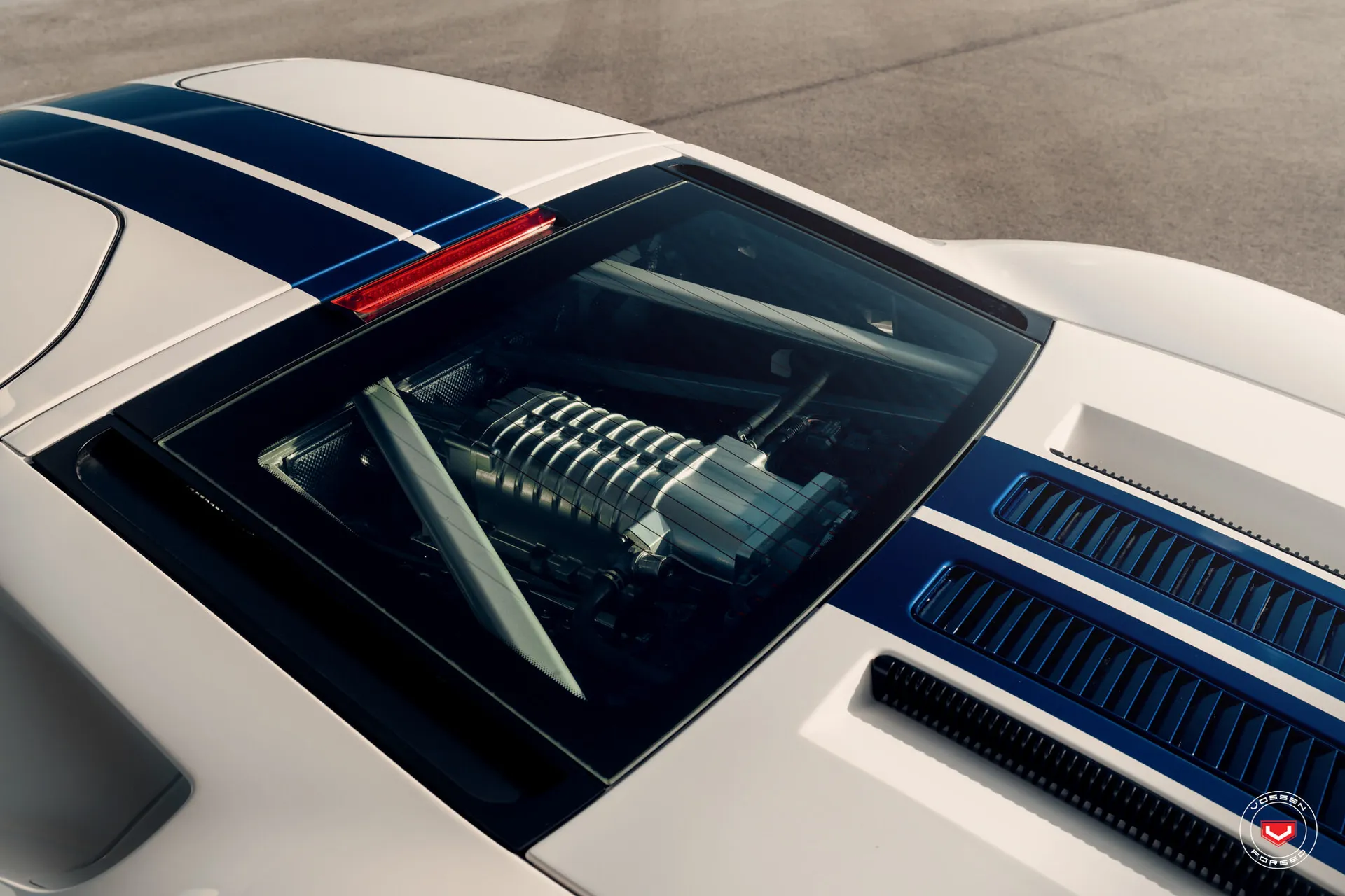 Ford GT, 14