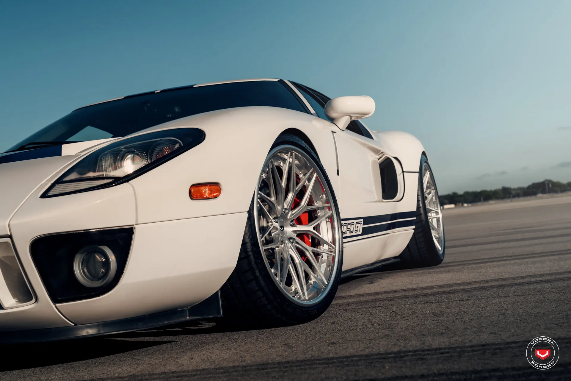 Ford GT, 5
