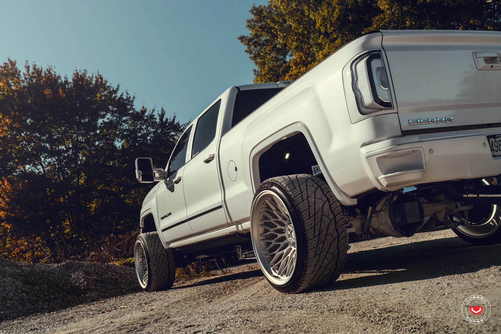 GMC Sierra, 2