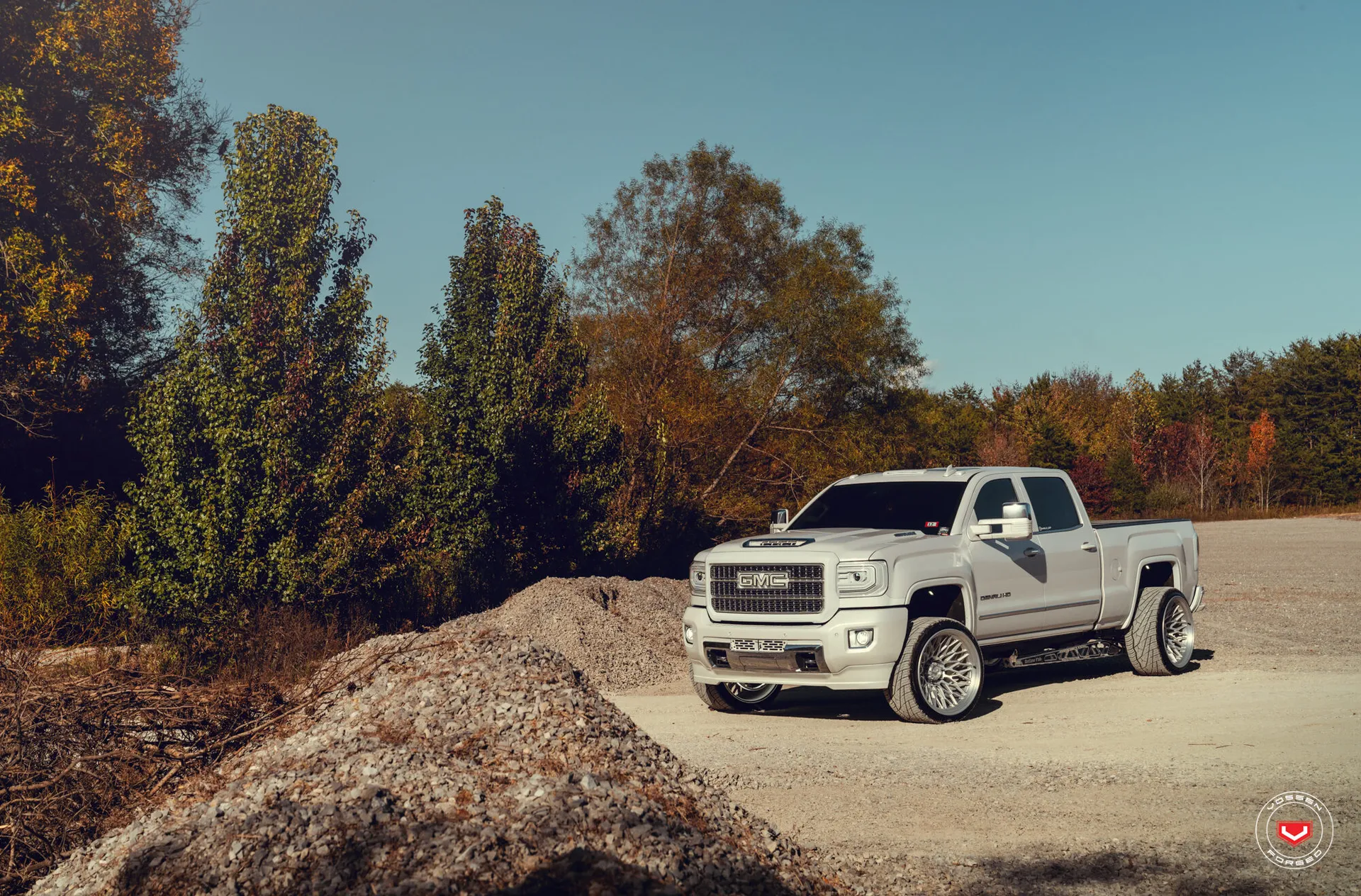 GMC Sierra, 6