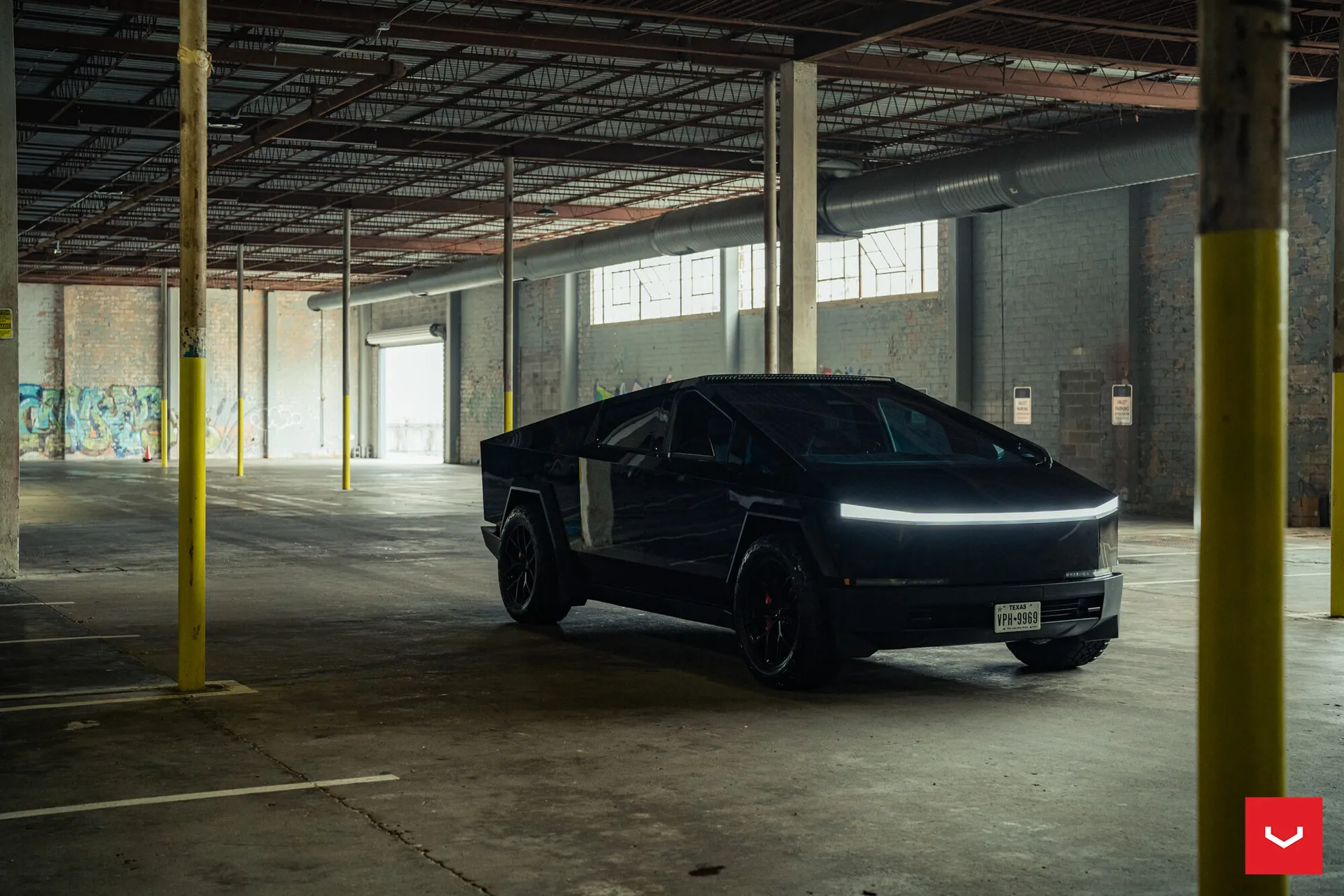 Tesla Cybertruck, 10