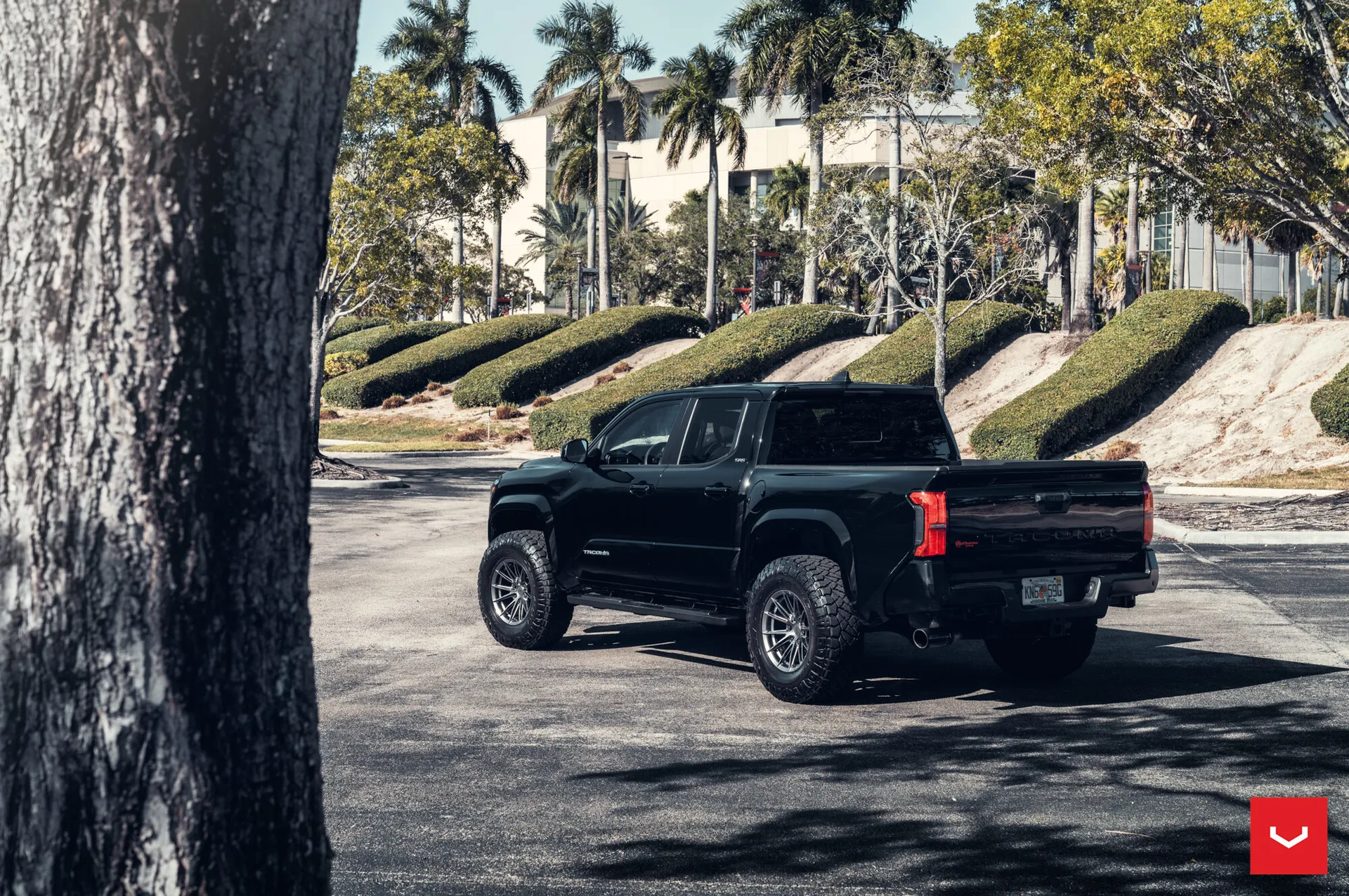 Toyota Tacoma, 2