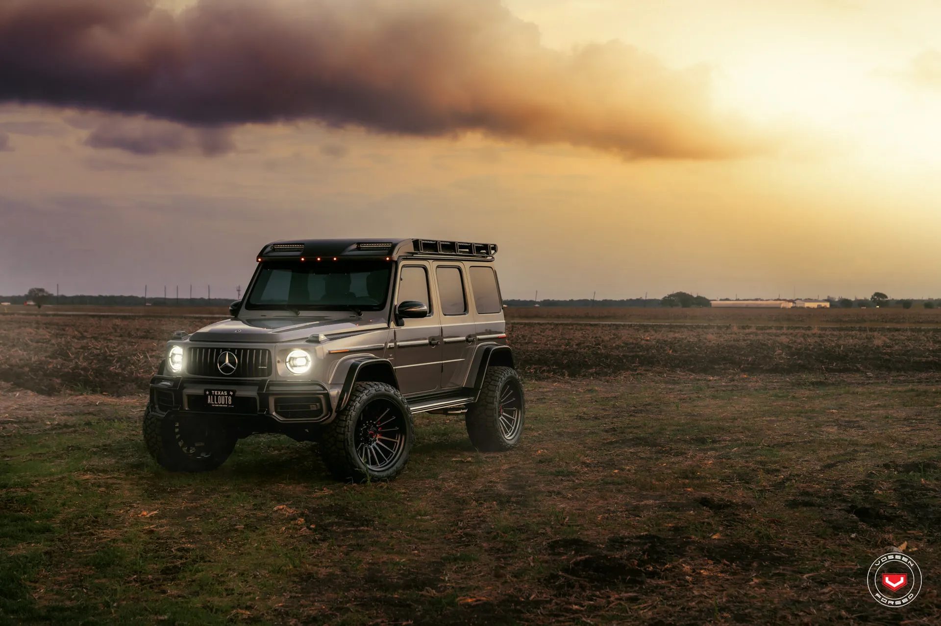 Mercedes Benz G-Class, 4