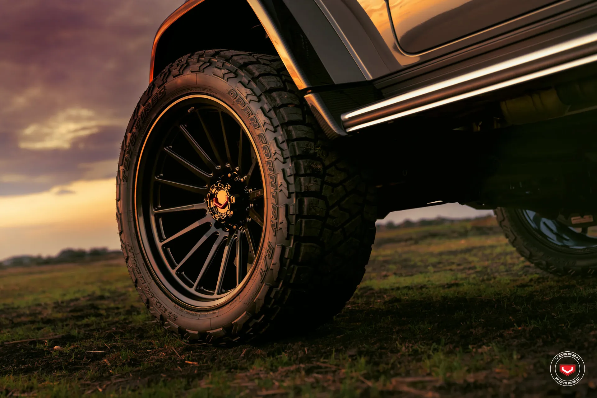 Mercedes Benz G-Class, 3