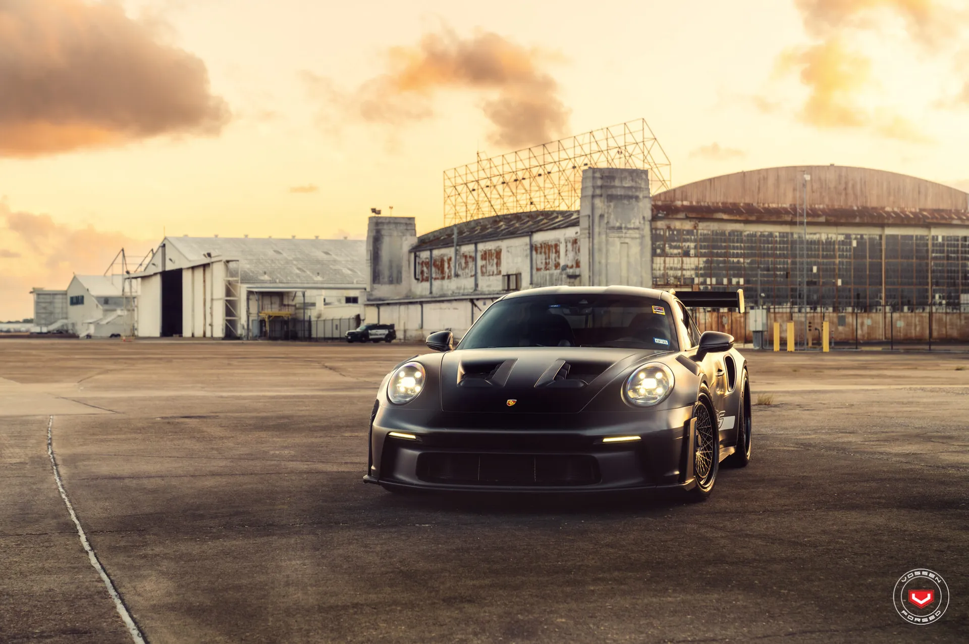 Porsche 992, 3