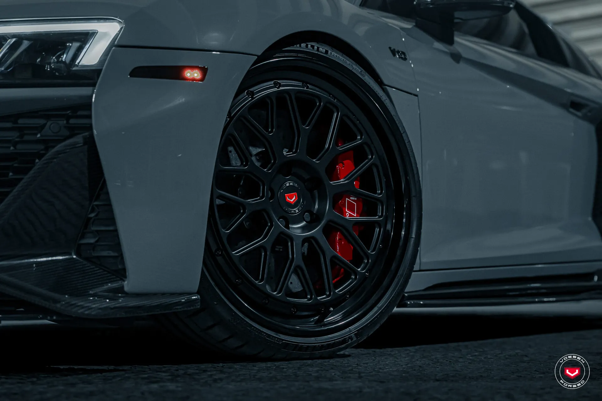 Audi R8, 17