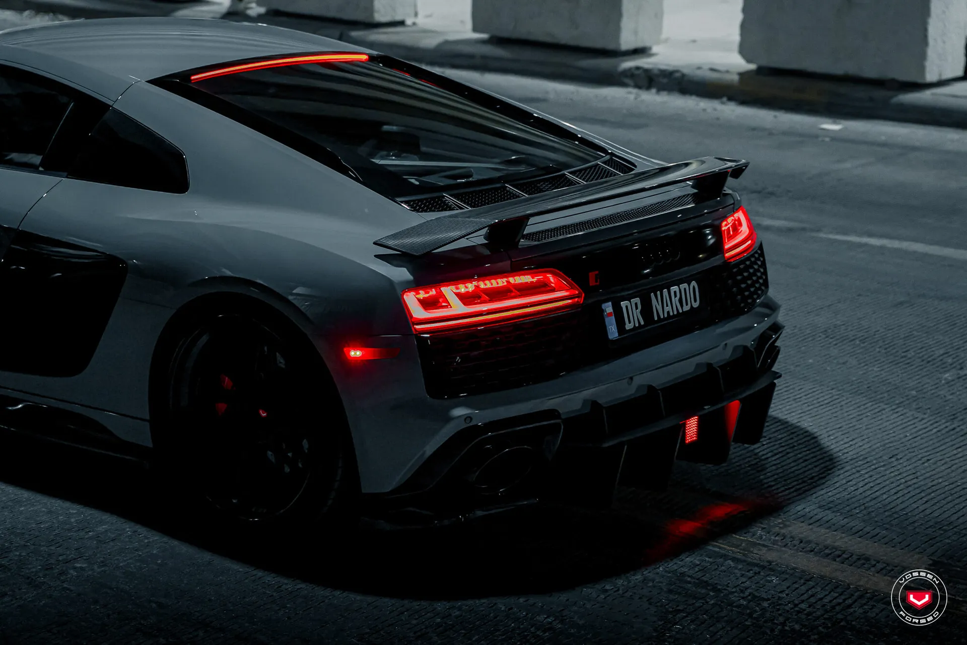 Audi R8, 13