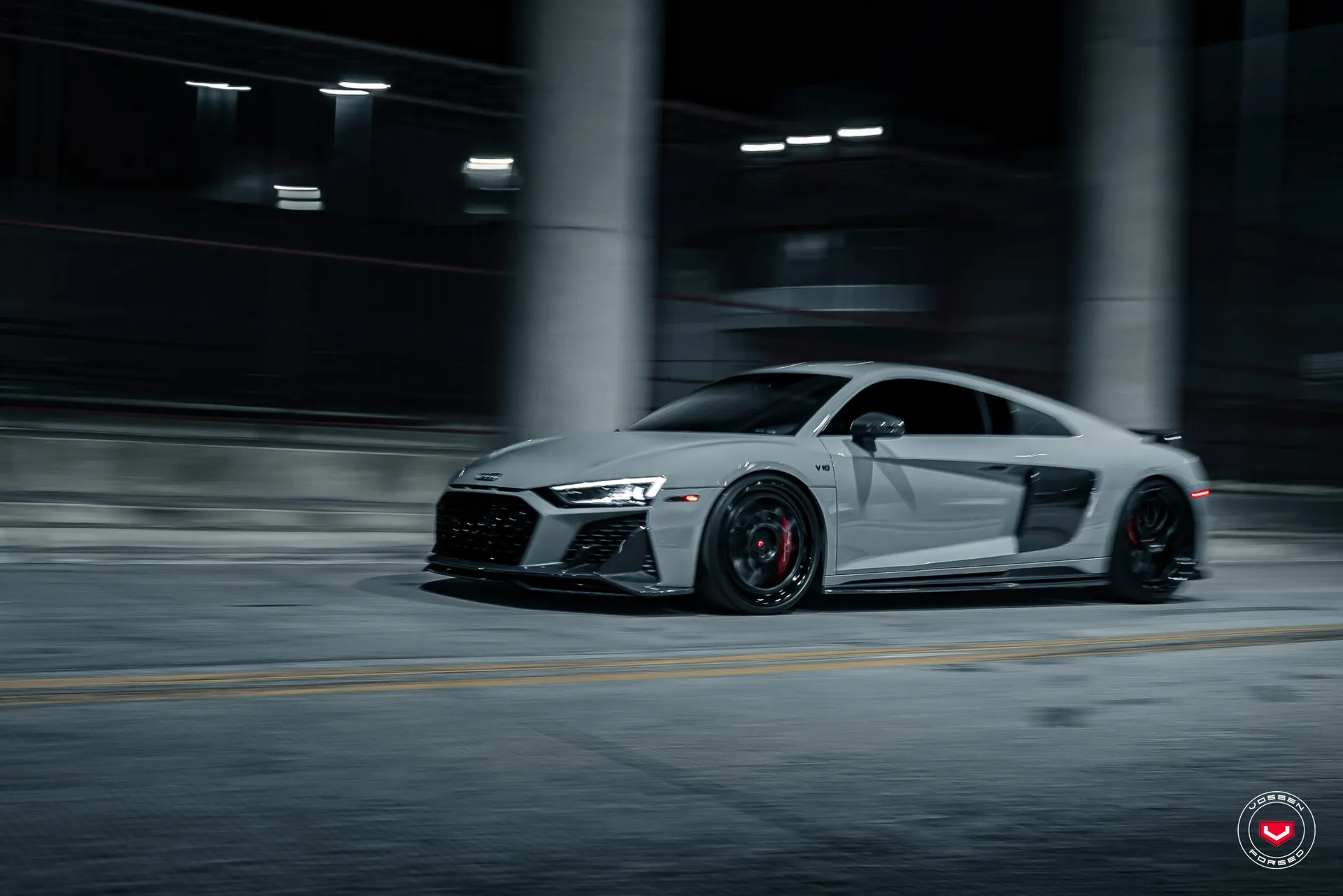 Audi R8, 7