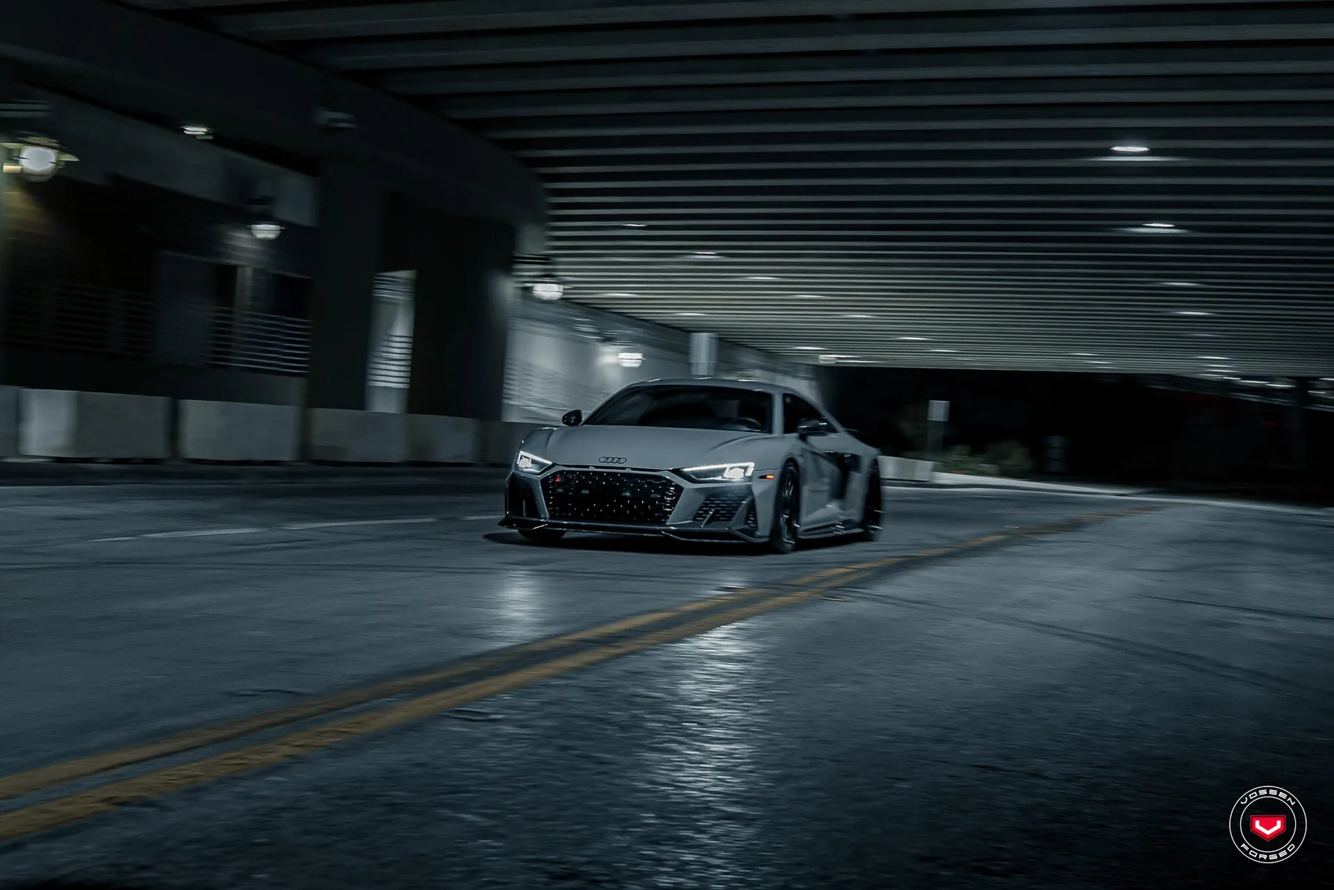 Audi R8, 6