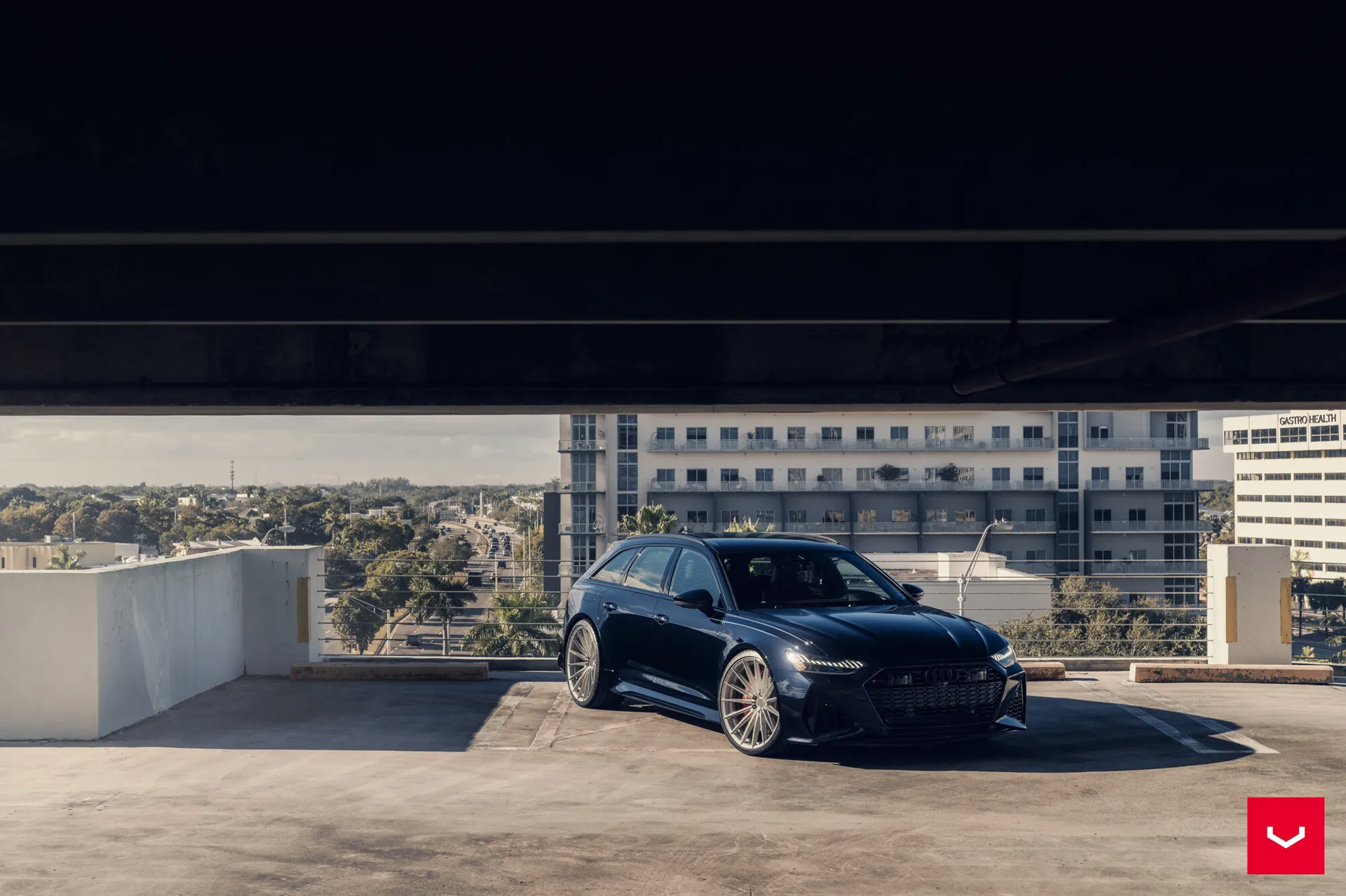 Audi A6 / S6 / RS6, 1