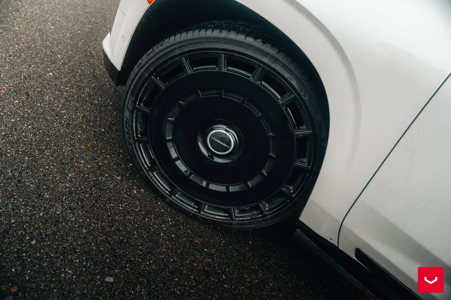 Cadillac Escalade, 12