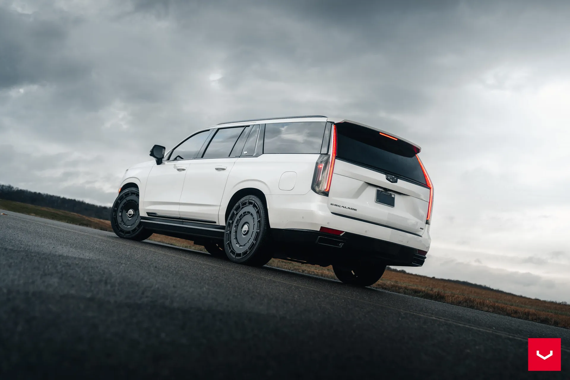 Cadillac Escalade, 8