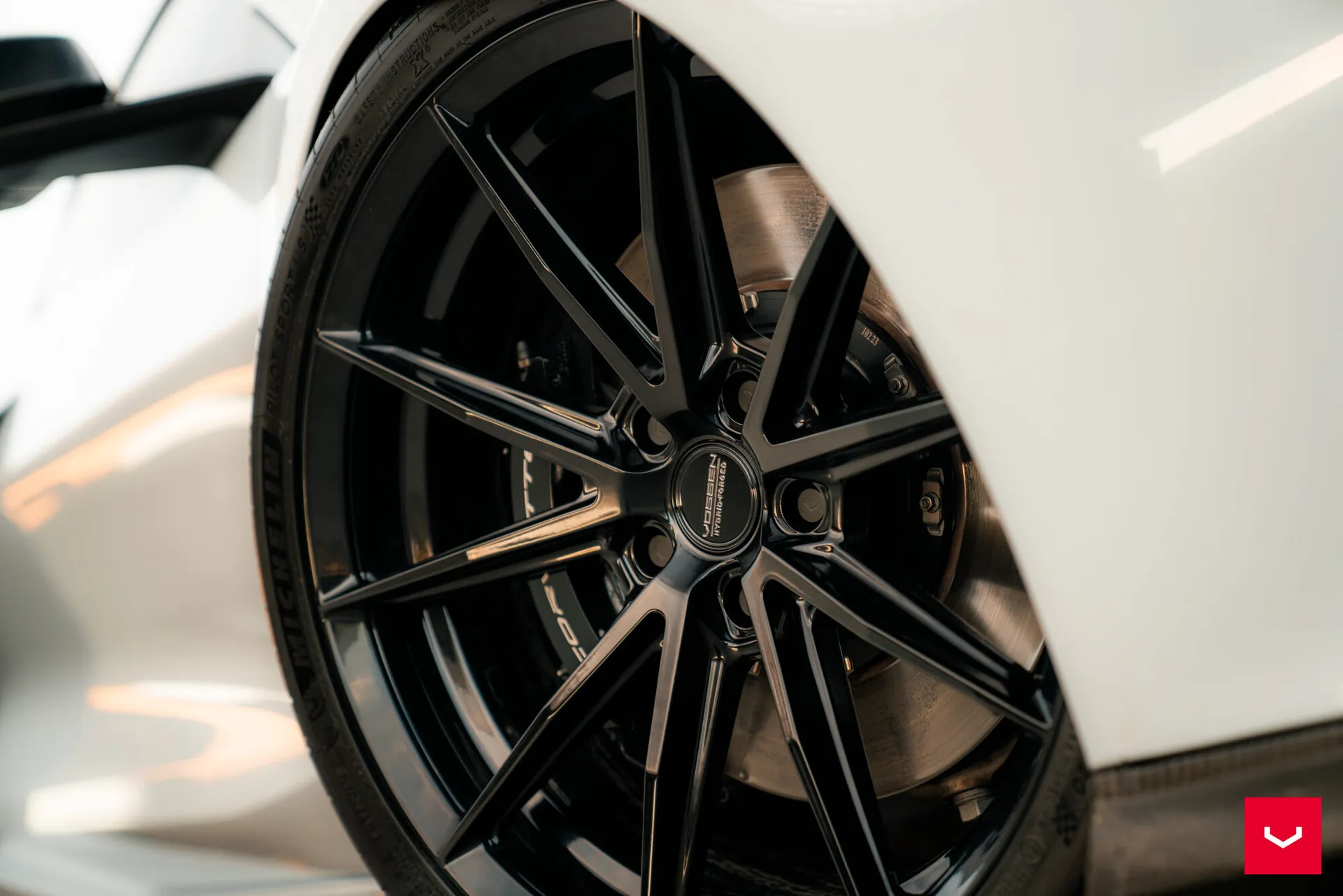 Chevrolet C8 Corvette, 8