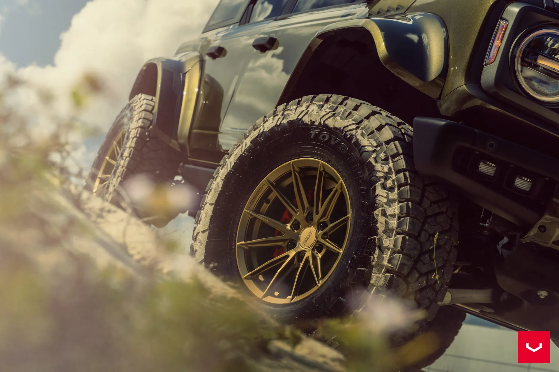 Ford Bronco, 9