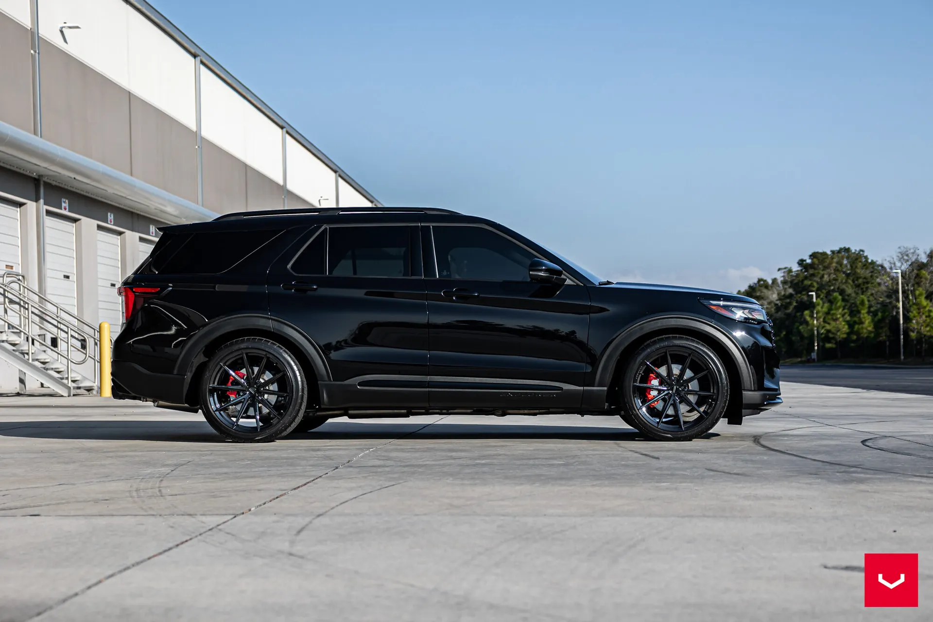 Ford Explorer, 5