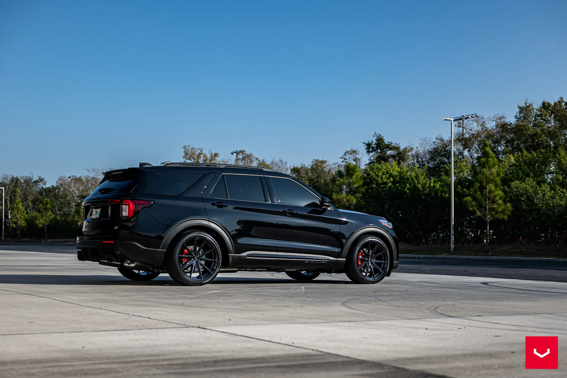 Ford Explorer, 8