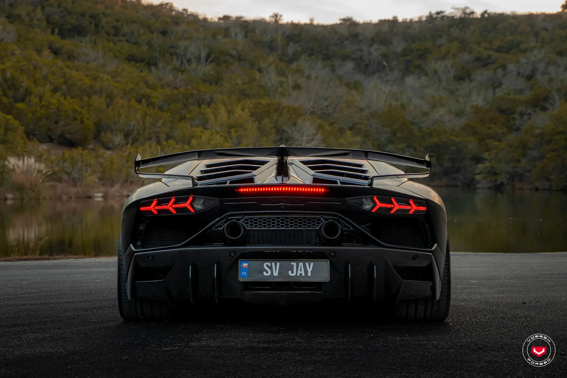 Lamborghini Aventador, 6