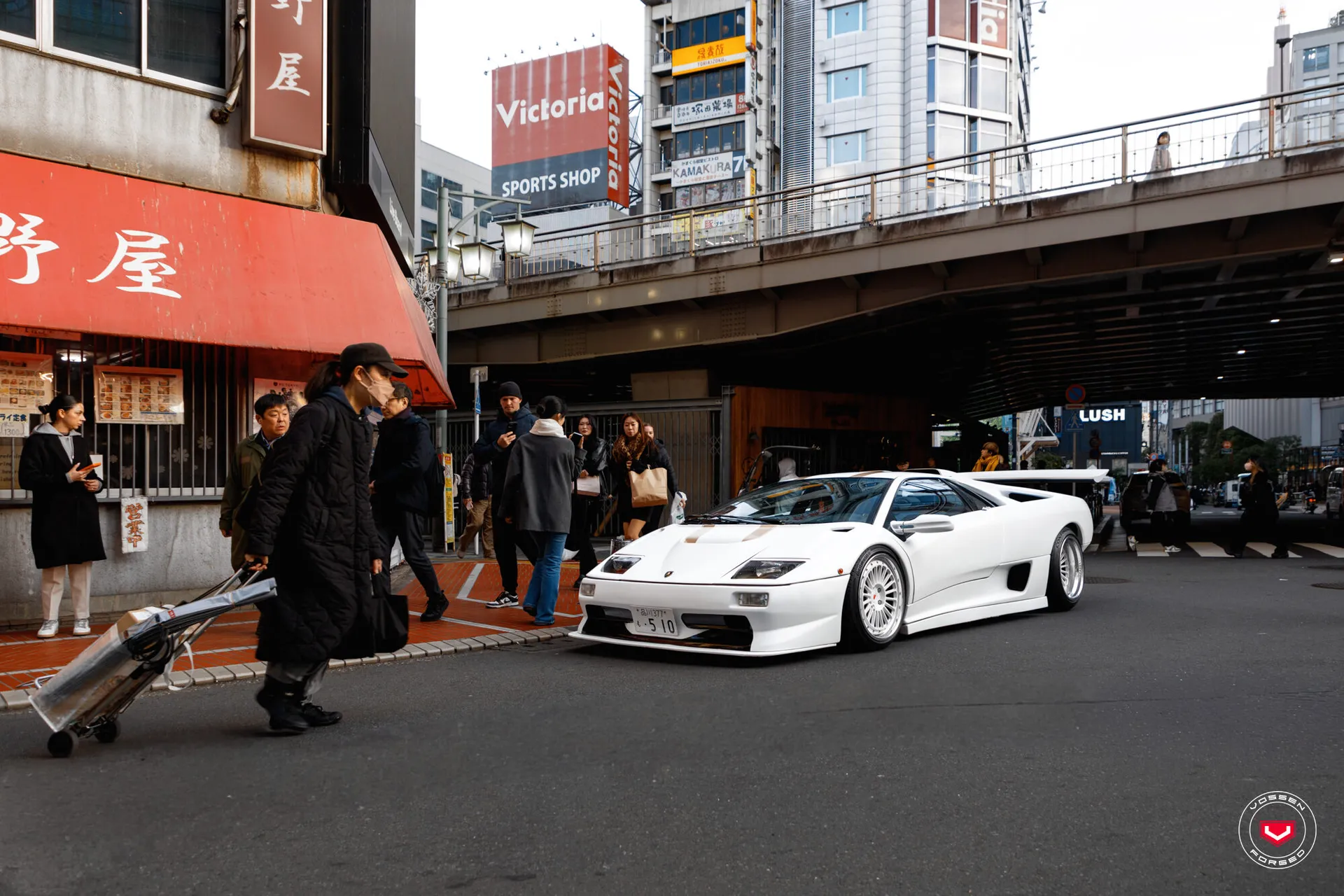 Lamborghini Diablo, 14