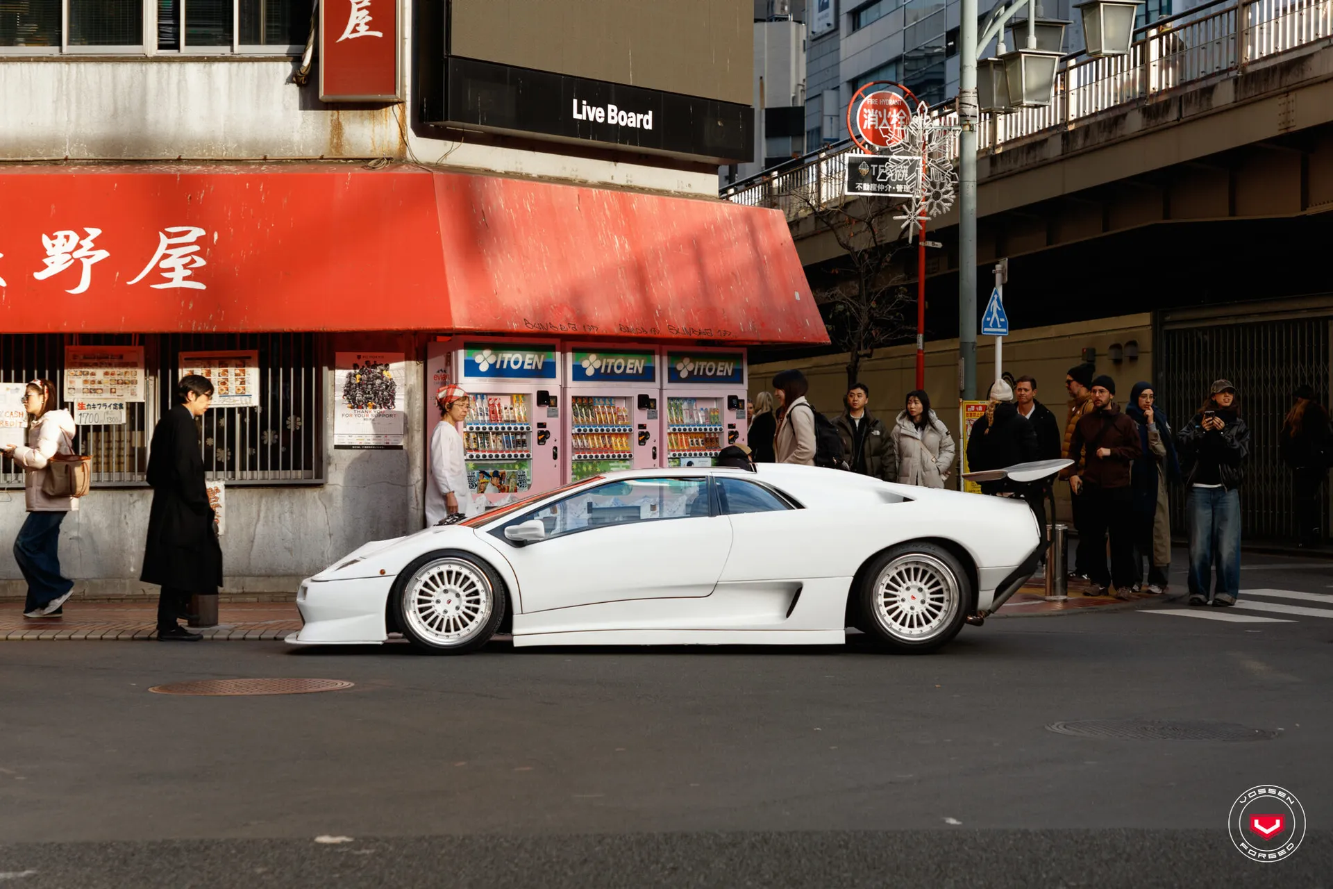 Lamborghini Diablo, 10