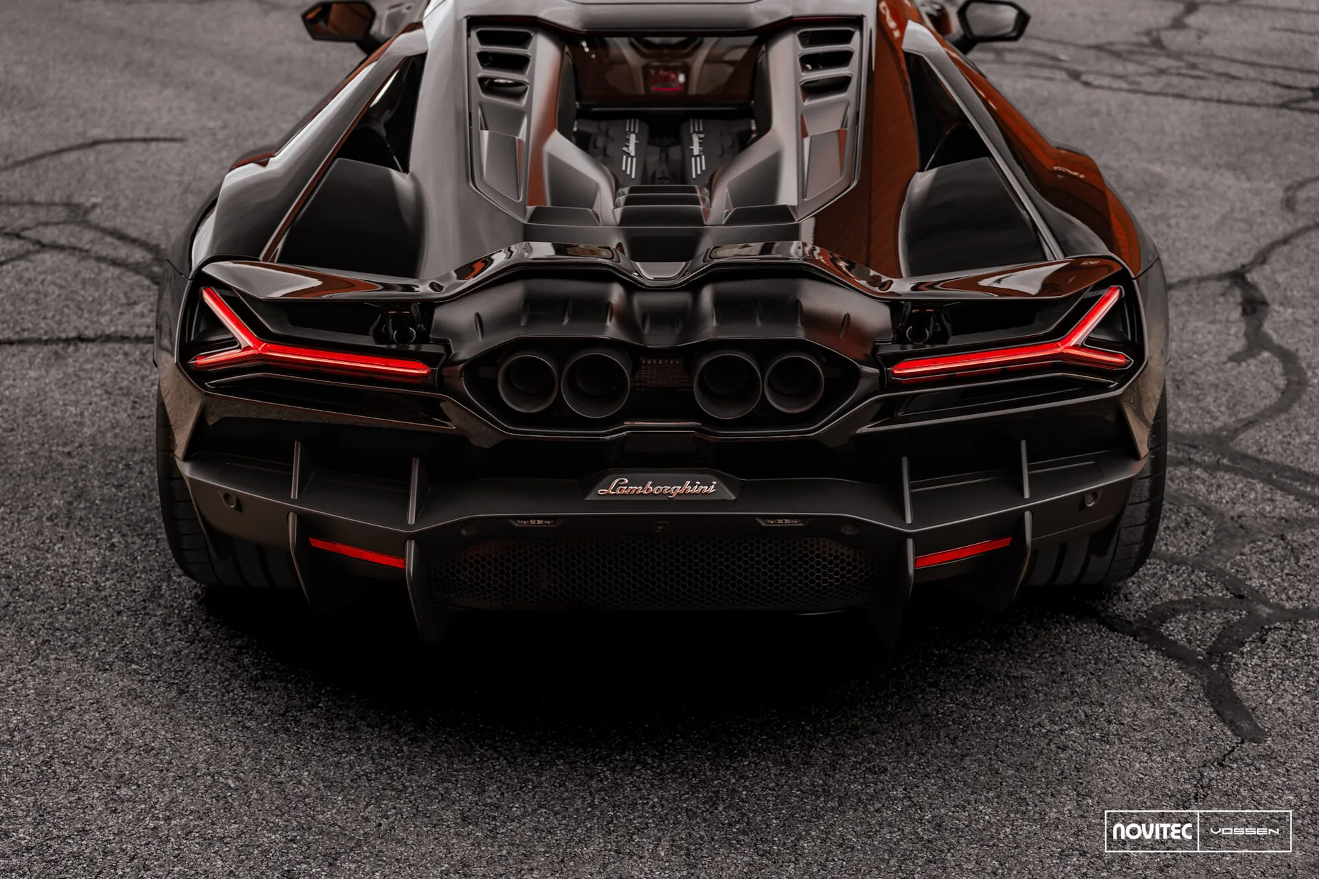 Lamborghini Revuelto, 11