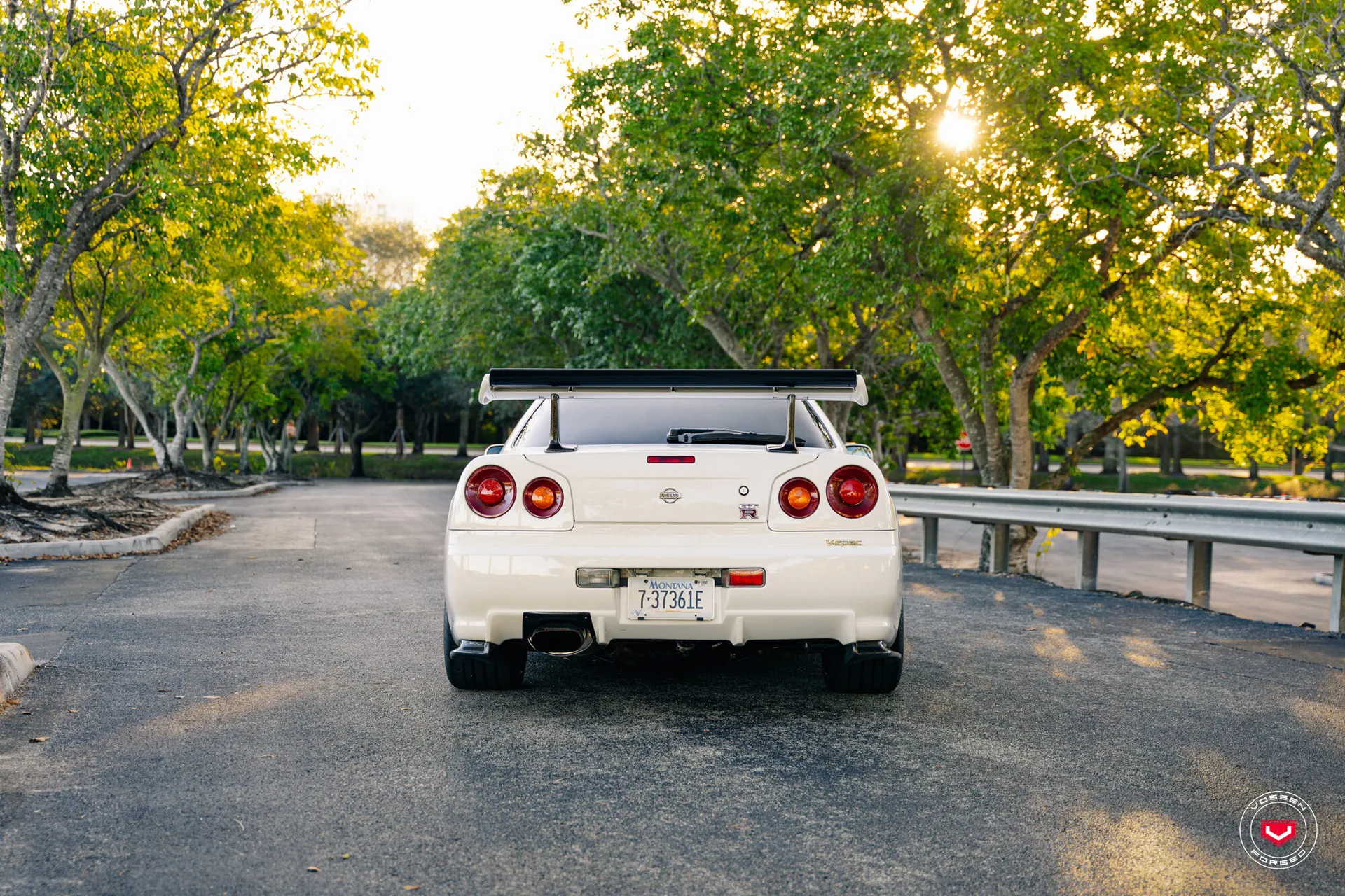 Nissan GTR, 13