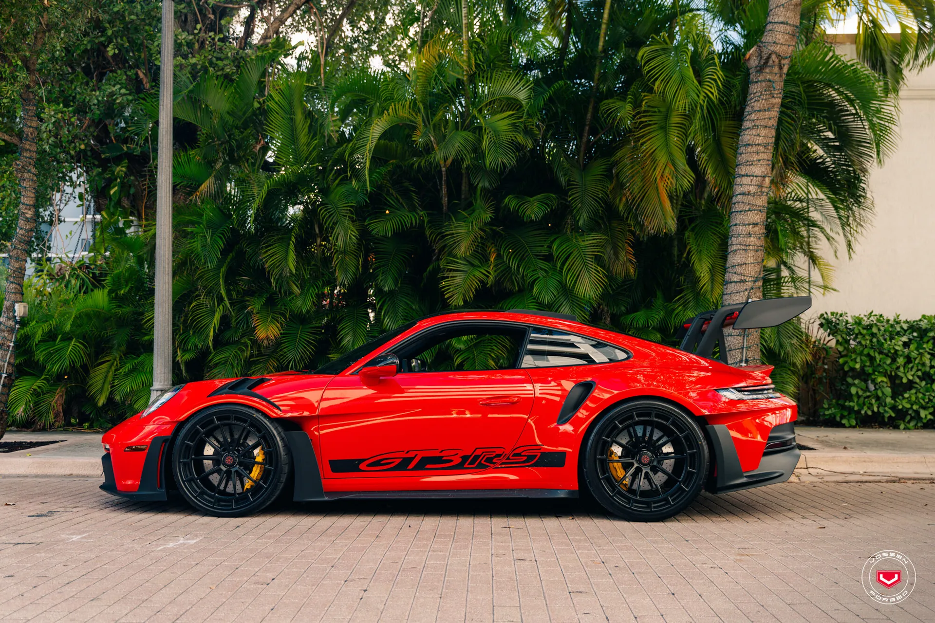 Porsche 992, 5