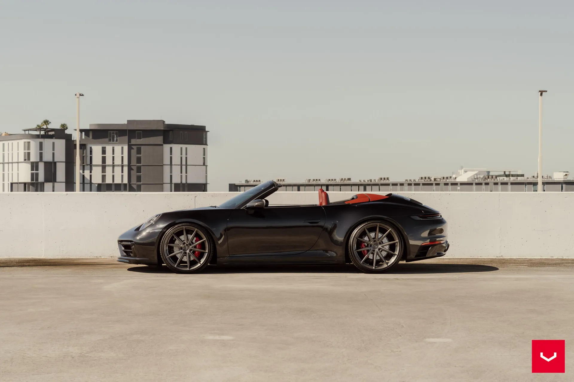Porsche 992, 10