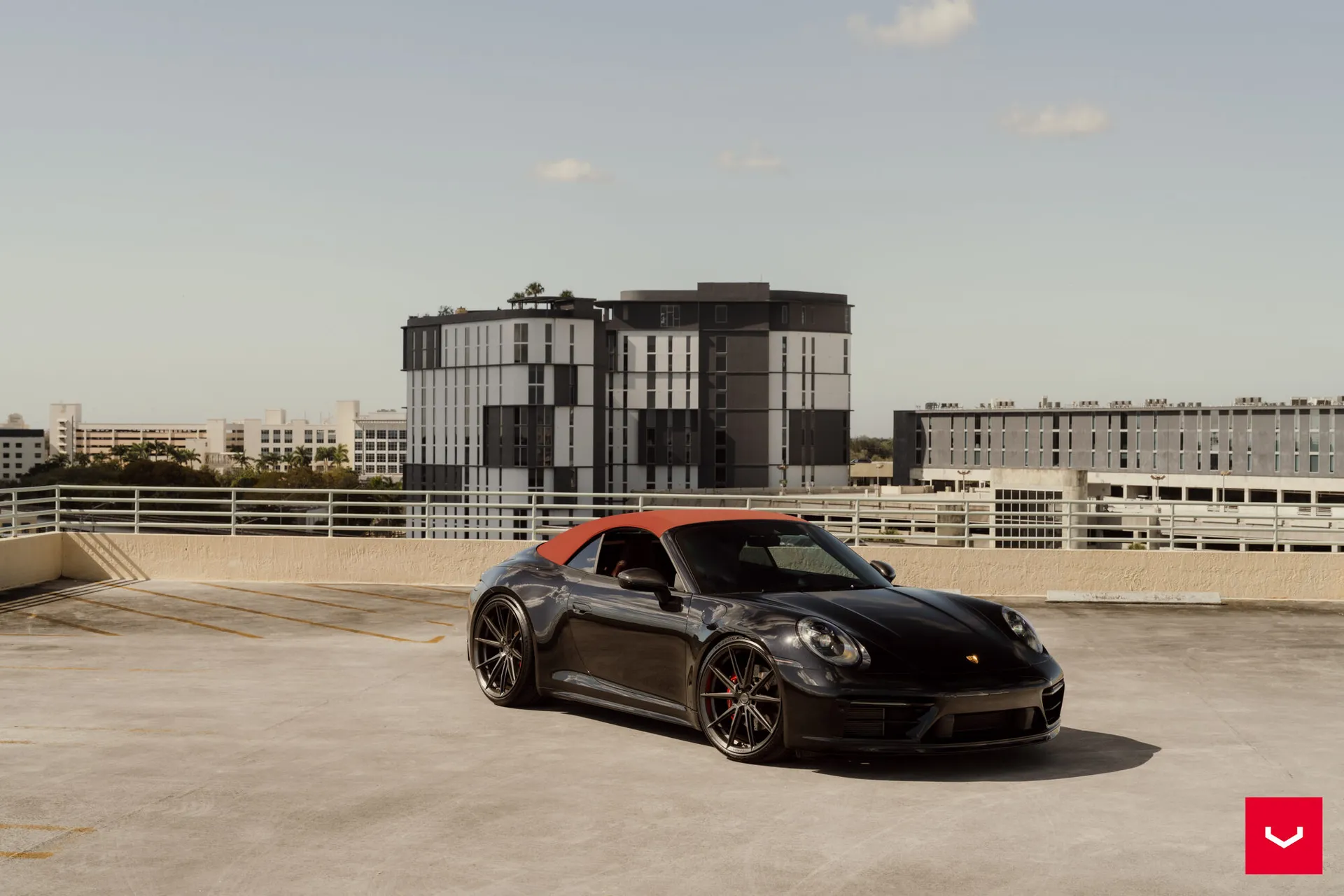 Porsche 992, 5