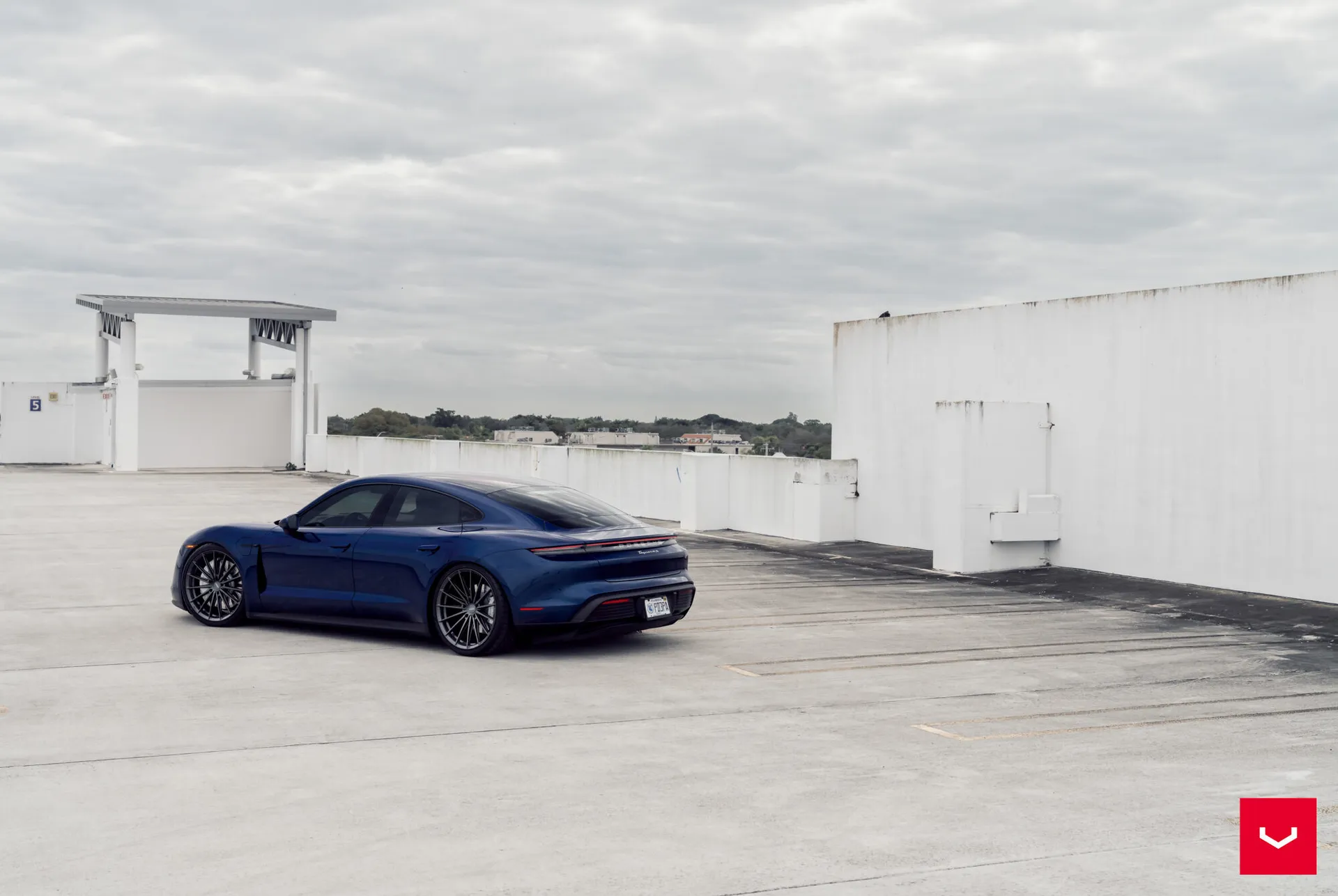 Porsche Taycan, 15