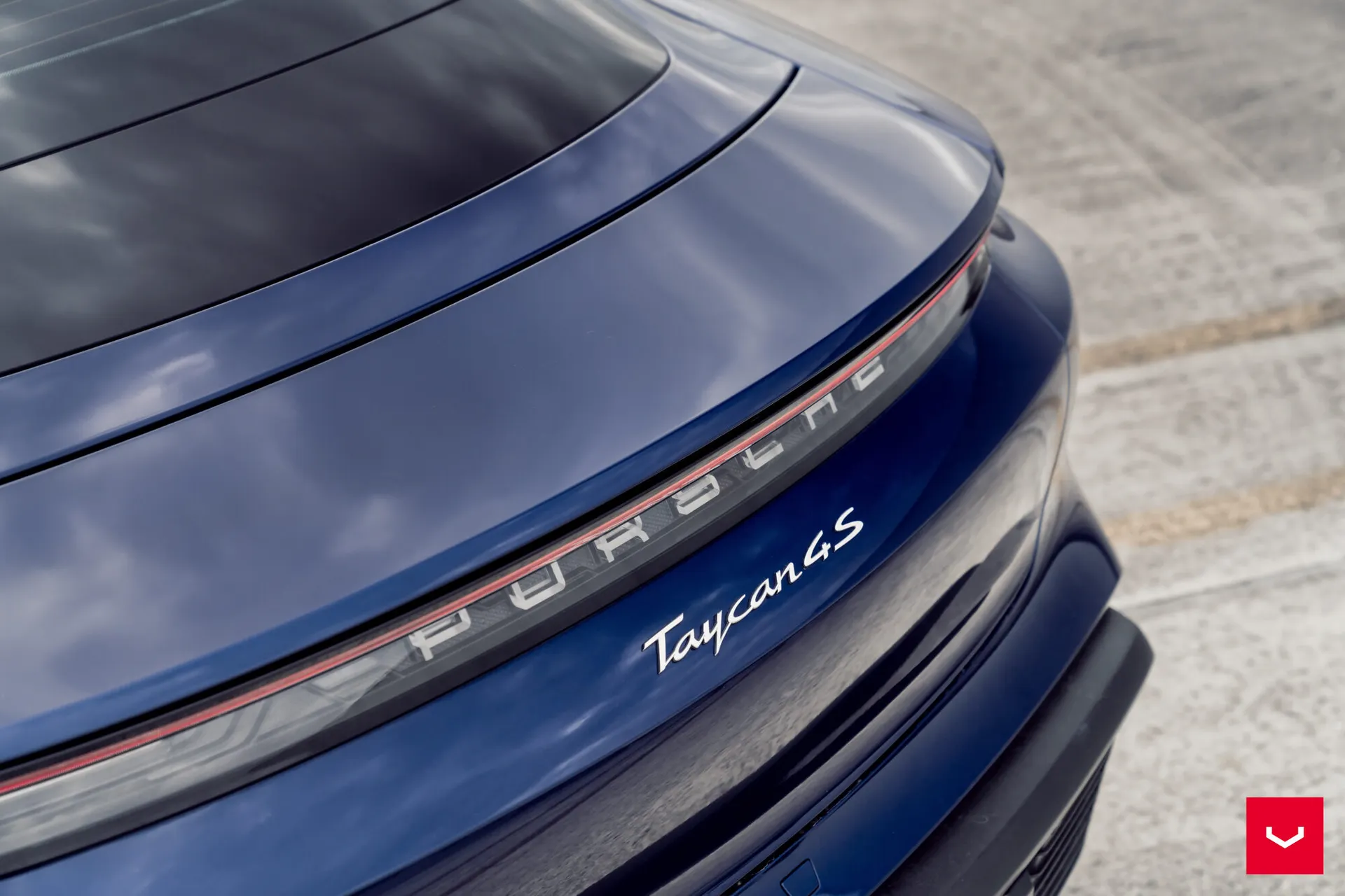 Porsche Taycan, 13