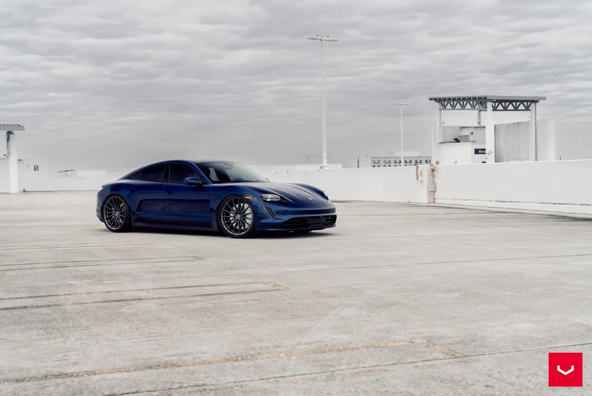 Porsche Taycan, 14