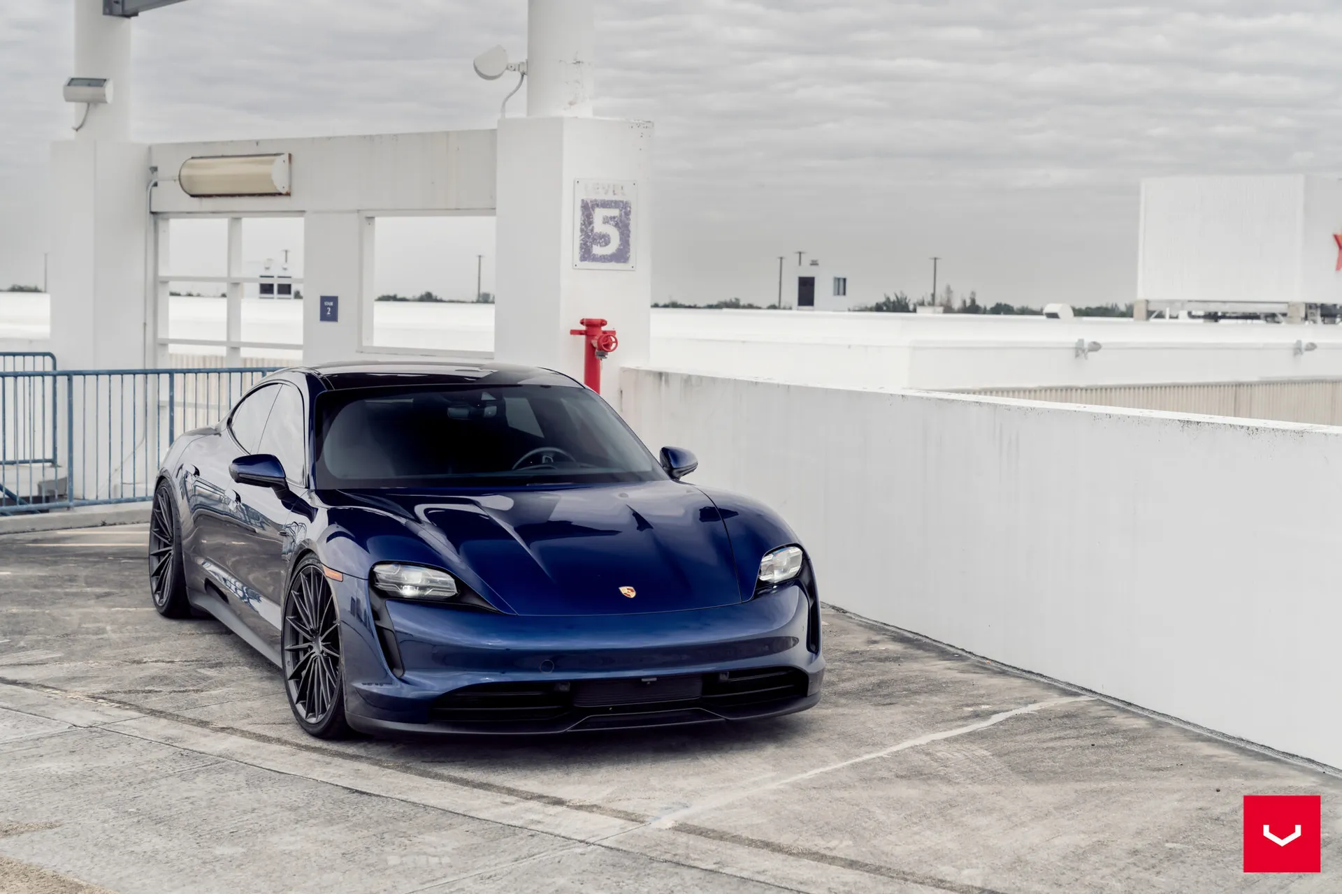 Porsche Taycan, 11