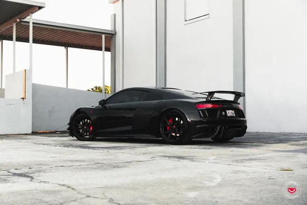 Audi R8