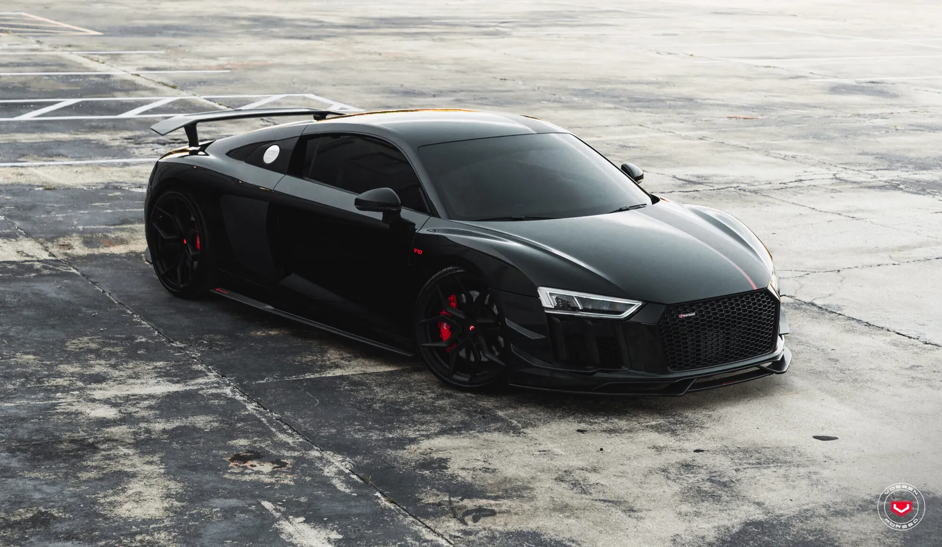 Audi R8, 1